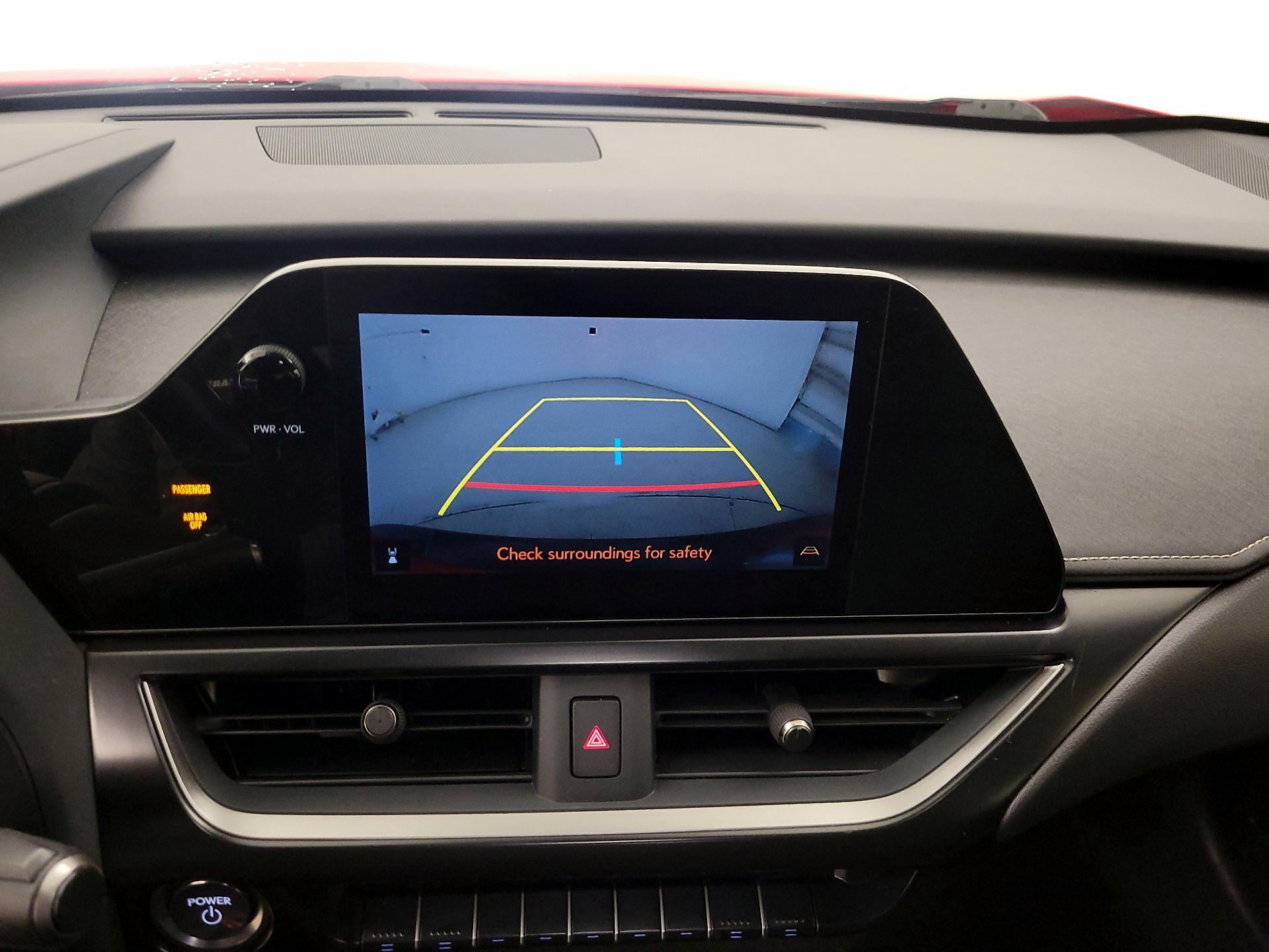 Thumbnail: 2023 Lexus UX - 14