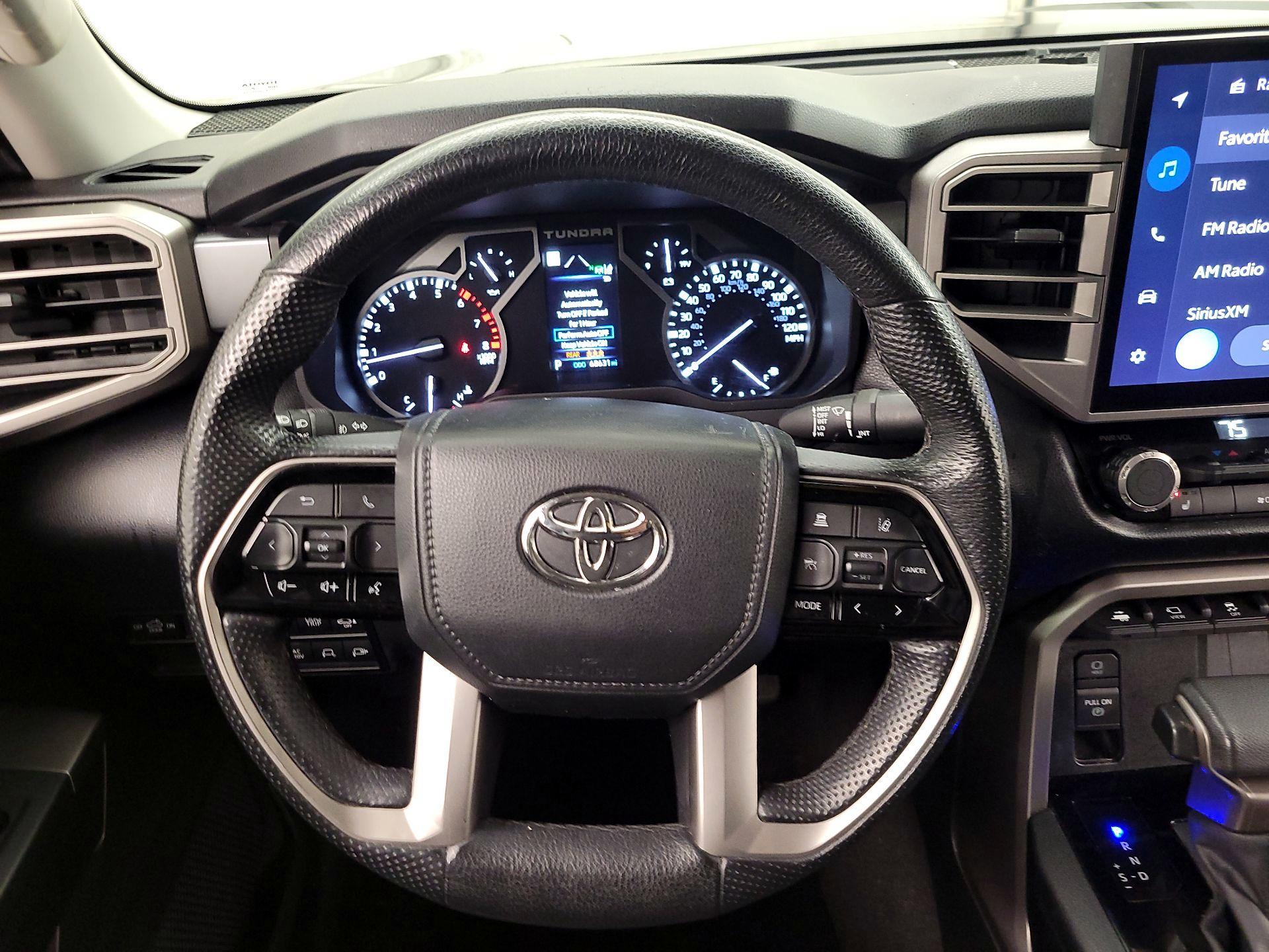 Thumbnail: 2022 Toyota Tundra - 10
