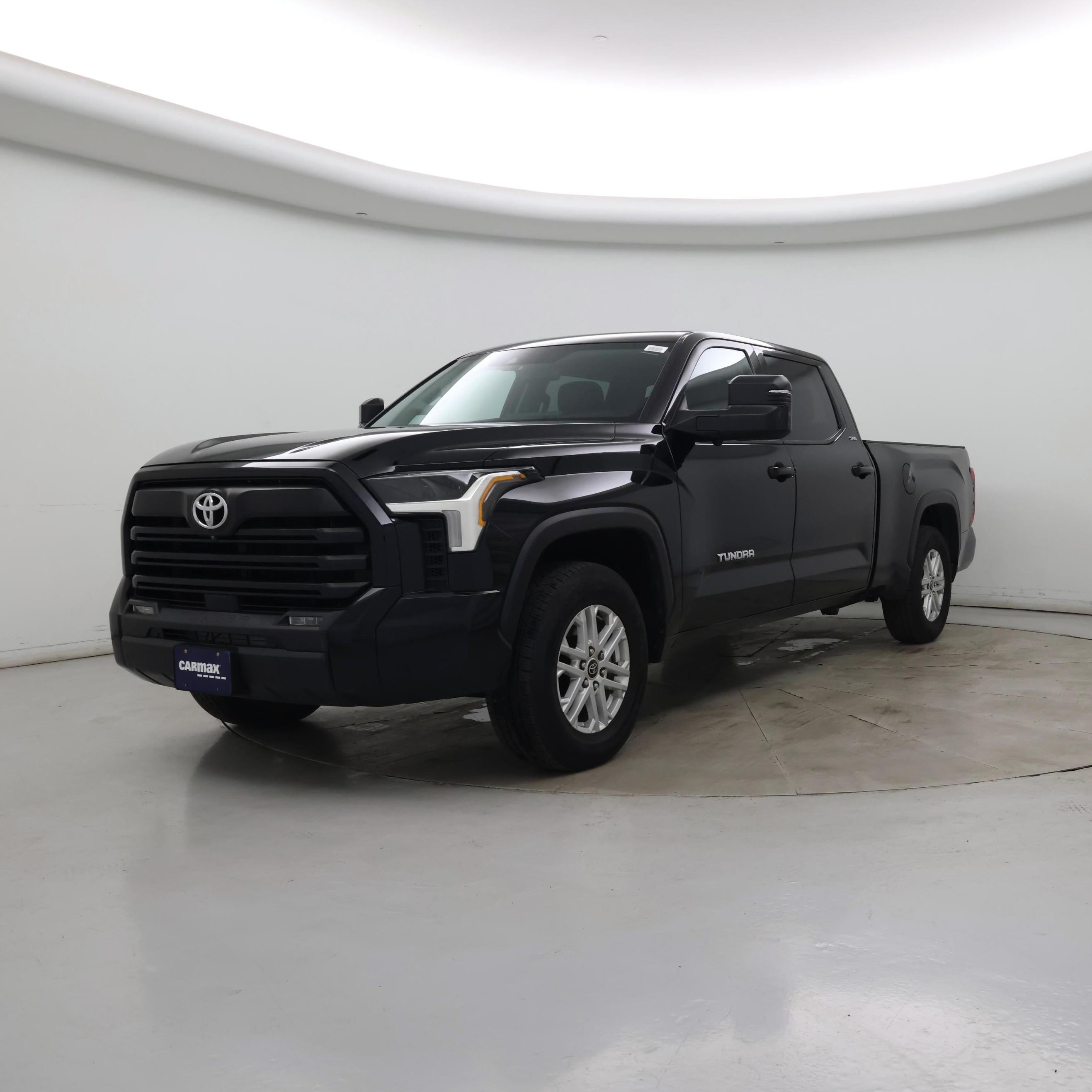 Thumbnail: 2022 Toyota Tundra - 4