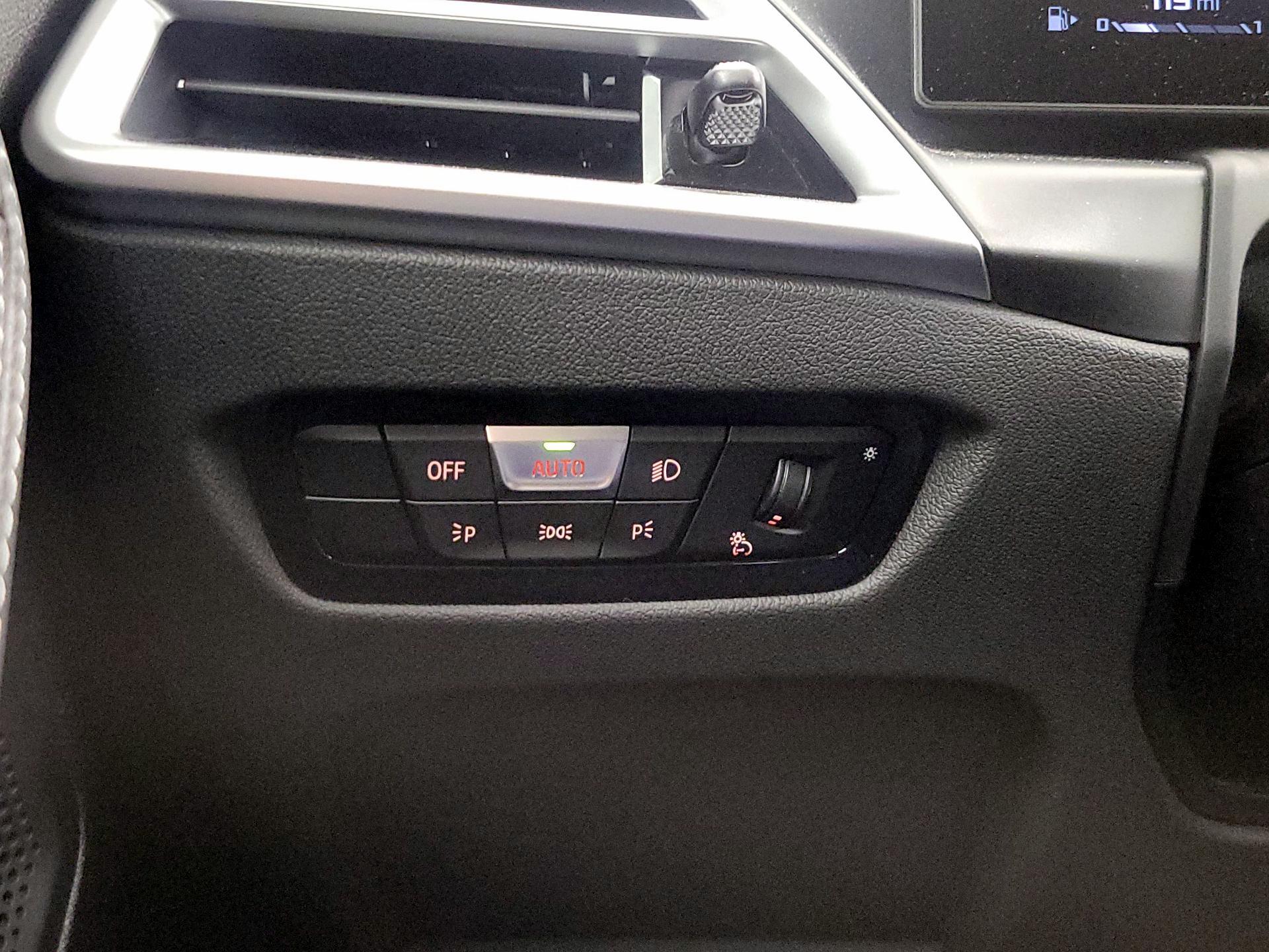 Thumbnail: 2025 BMW 2 Series - 13