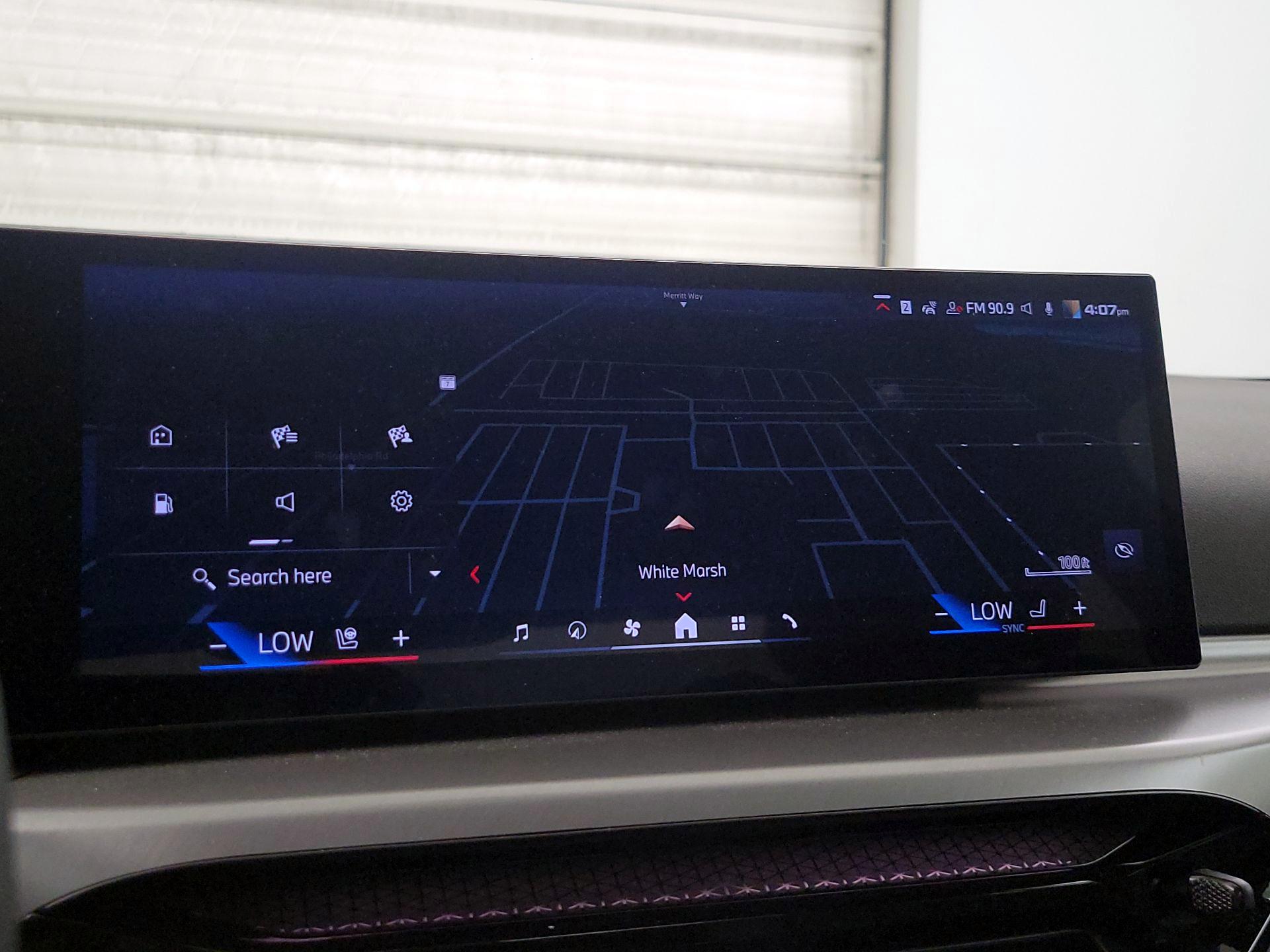 Thumbnail: 2025 BMW 2 Series - 14