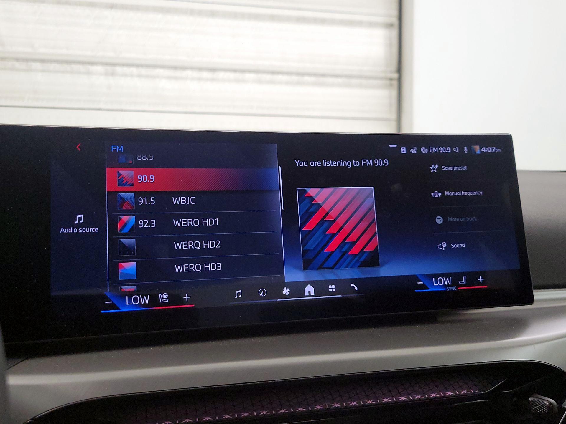 Thumbnail: 2025 BMW 2 Series - 16