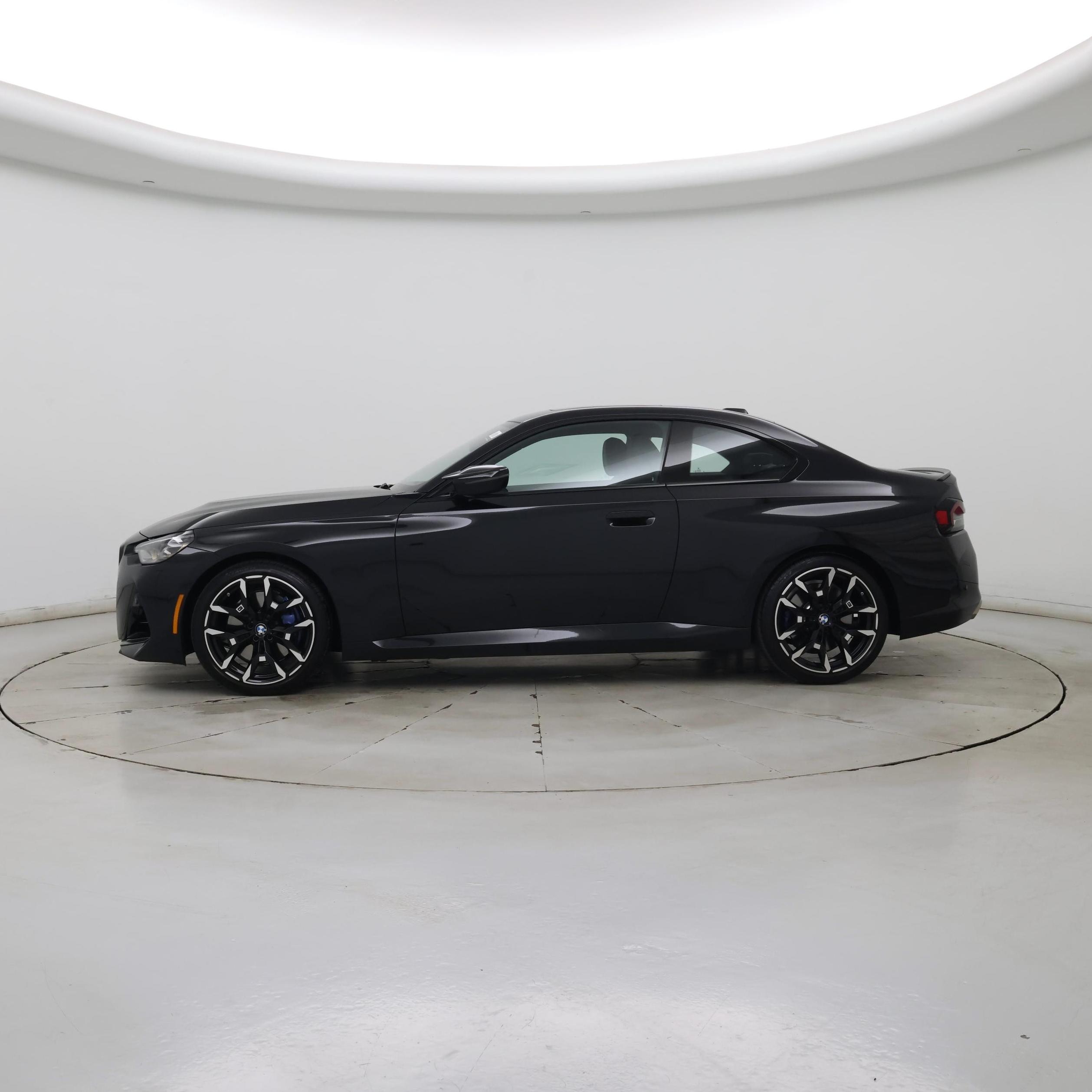 Thumbnail: 2025 BMW 2 Series - 3