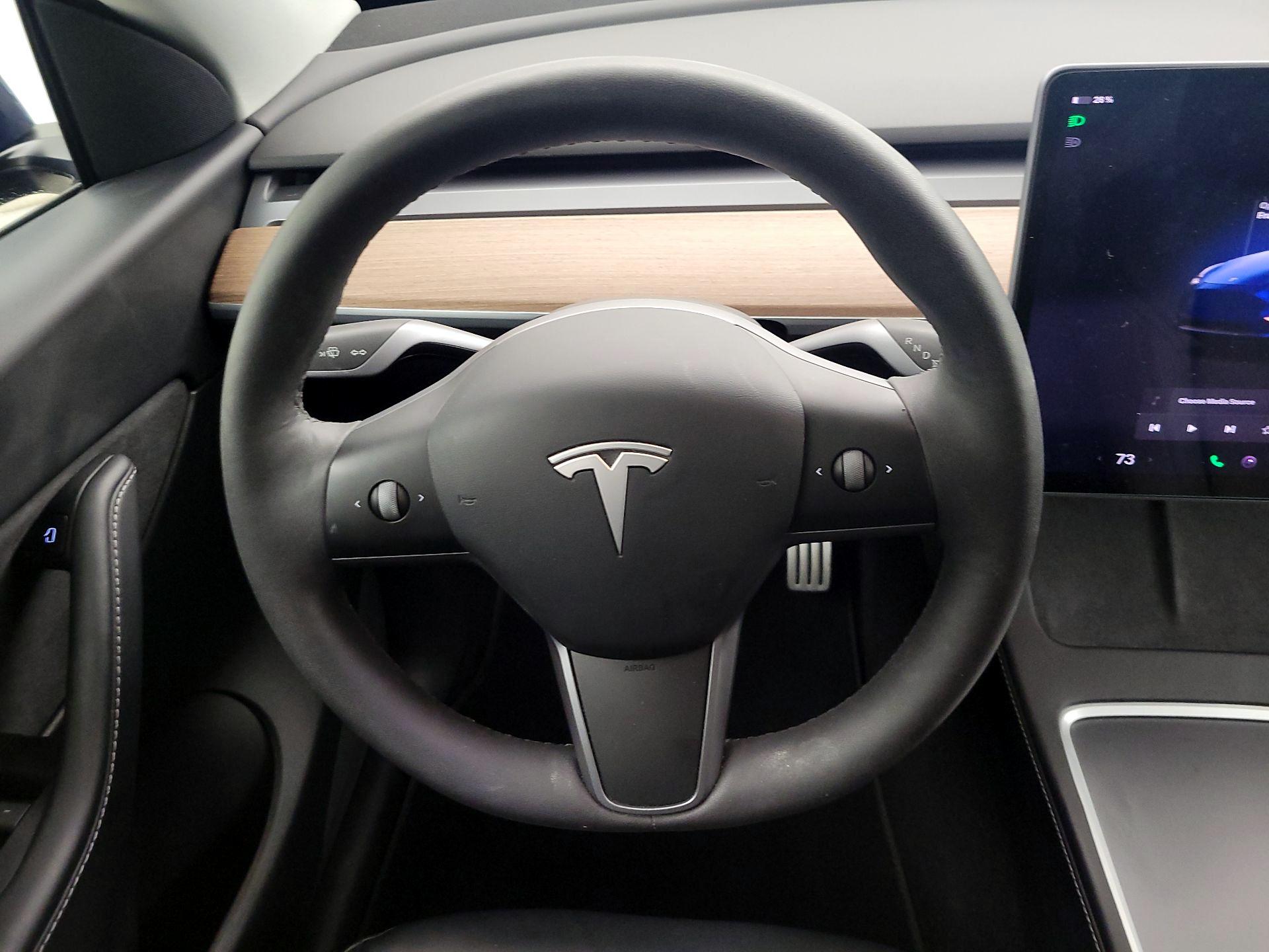 Thumbnail: 2022 Tesla Model Y - 10