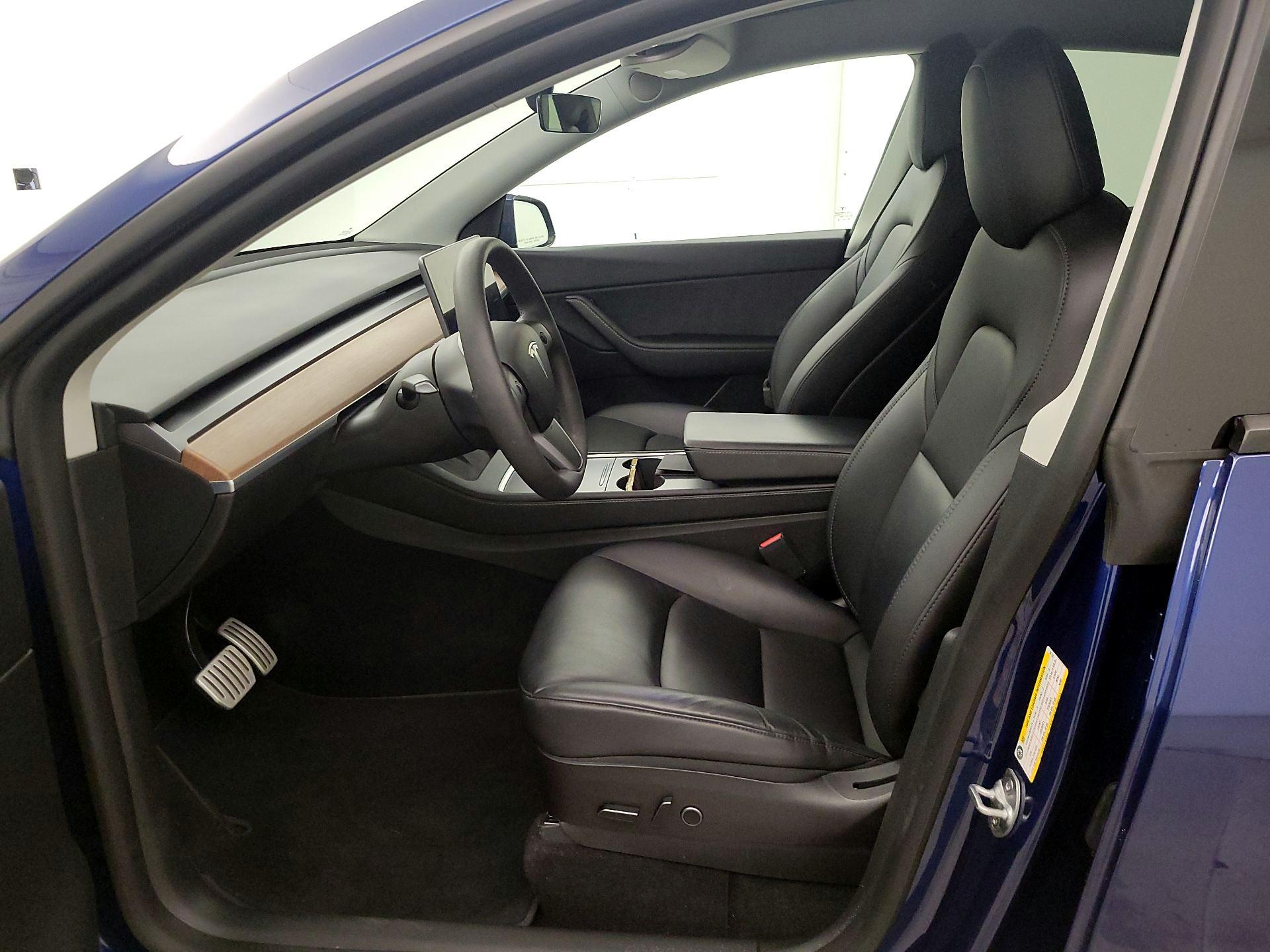 Thumbnail: 2022 Tesla Model Y - 11