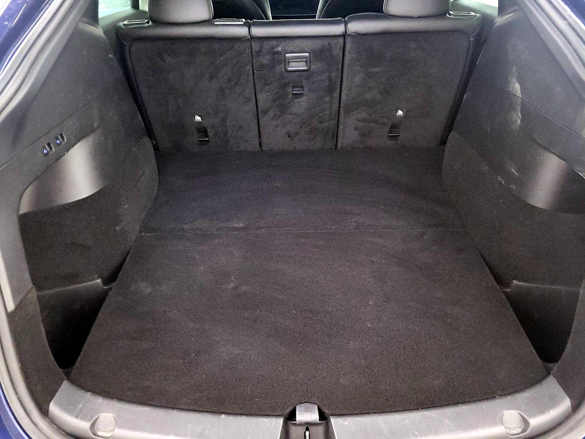 Thumbnail: 2022 Tesla Model Y - 20