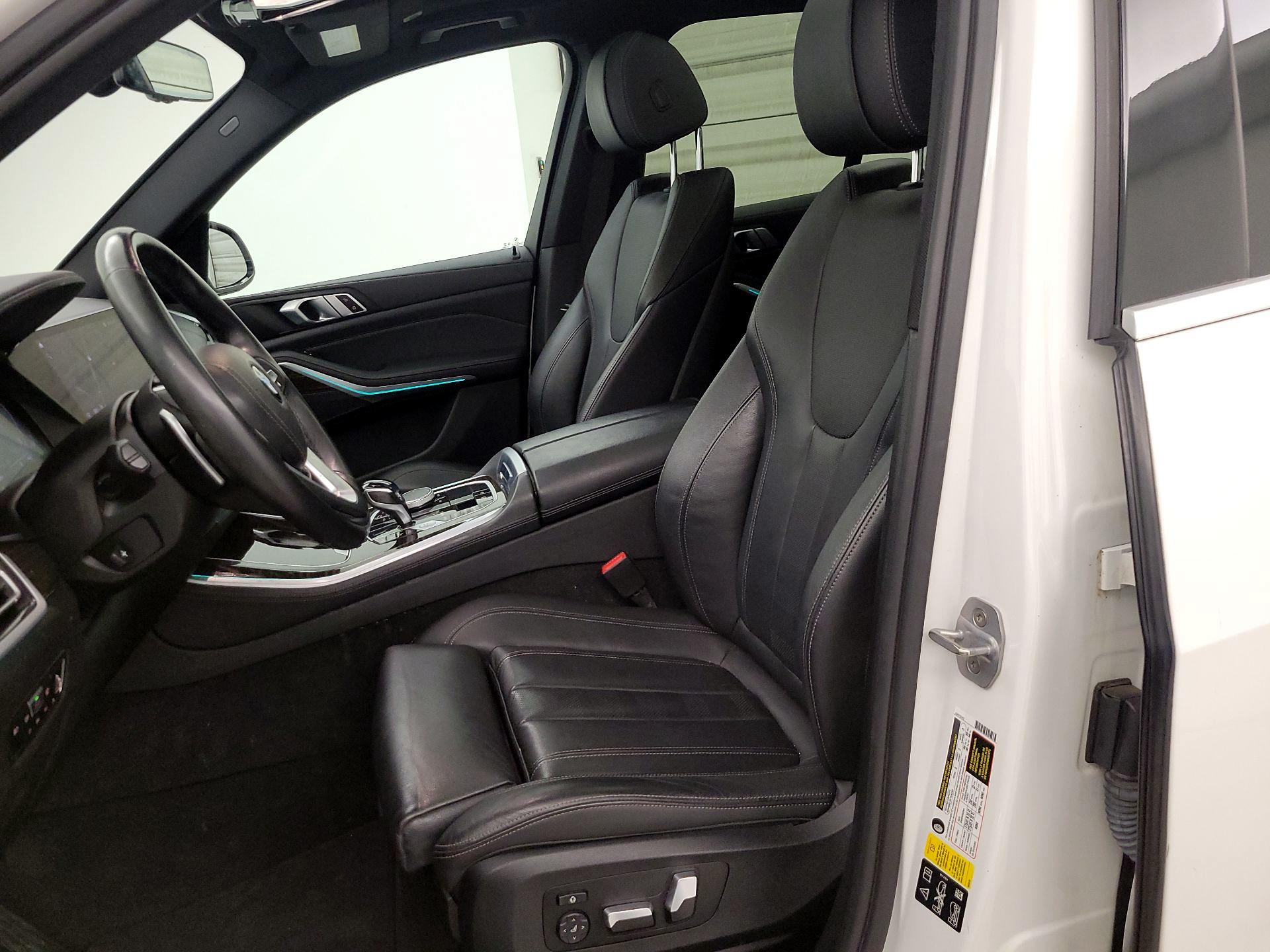 Thumbnail: 2020 BMW X5 - 11