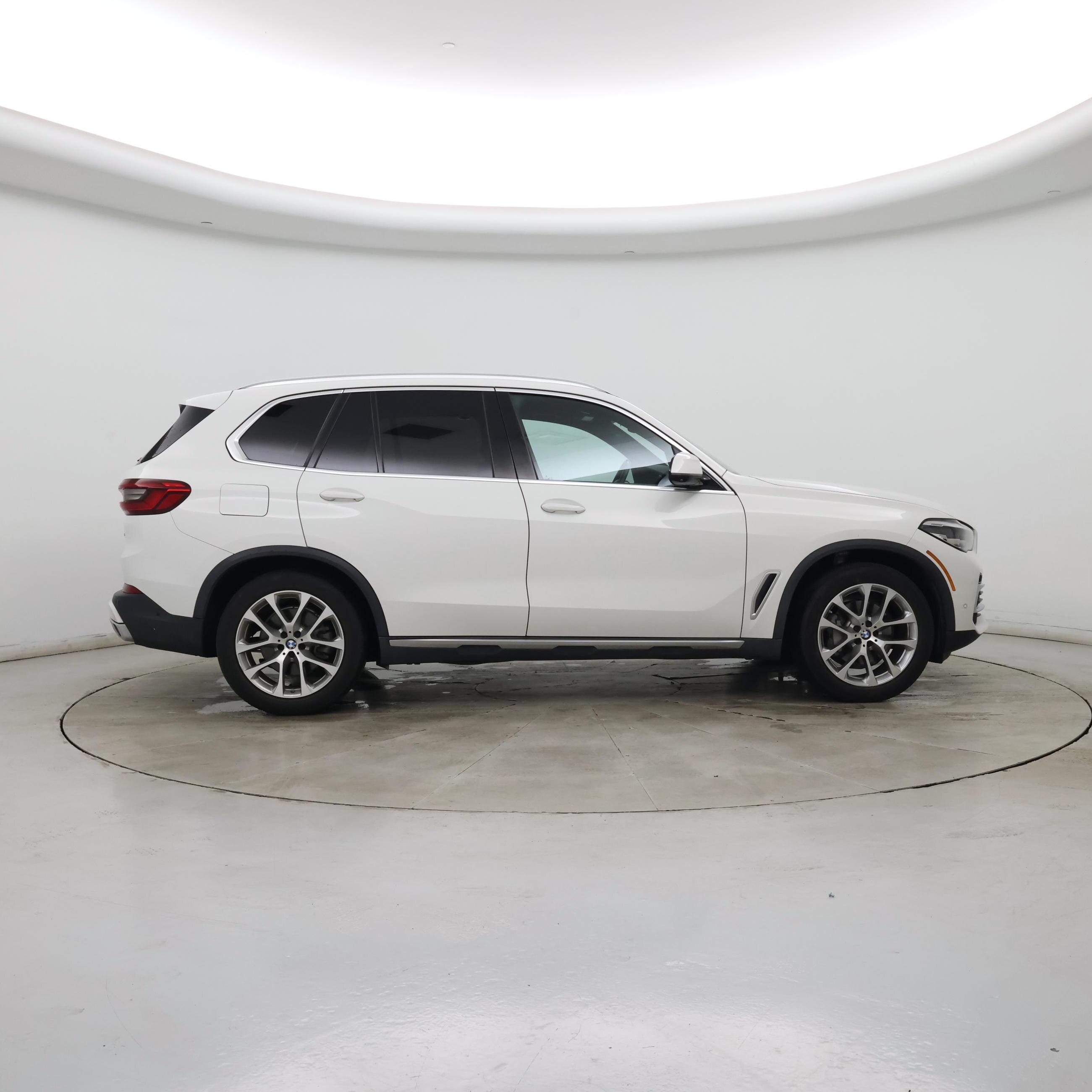Thumbnail: 2020 BMW X5 - 7