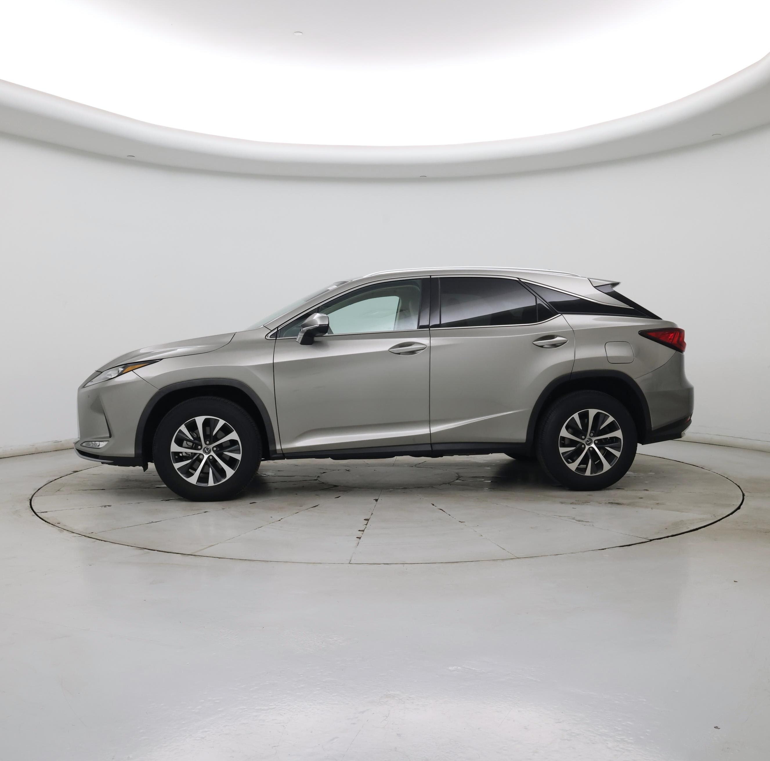 Thumbnail: 2022 Lexus RX - 3