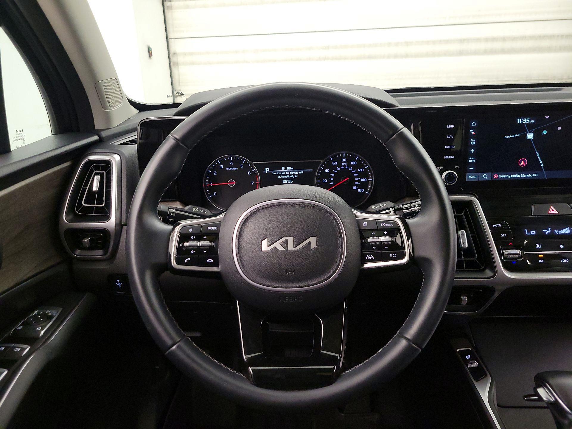 Thumbnail: 2022 Kia Sorento - 10