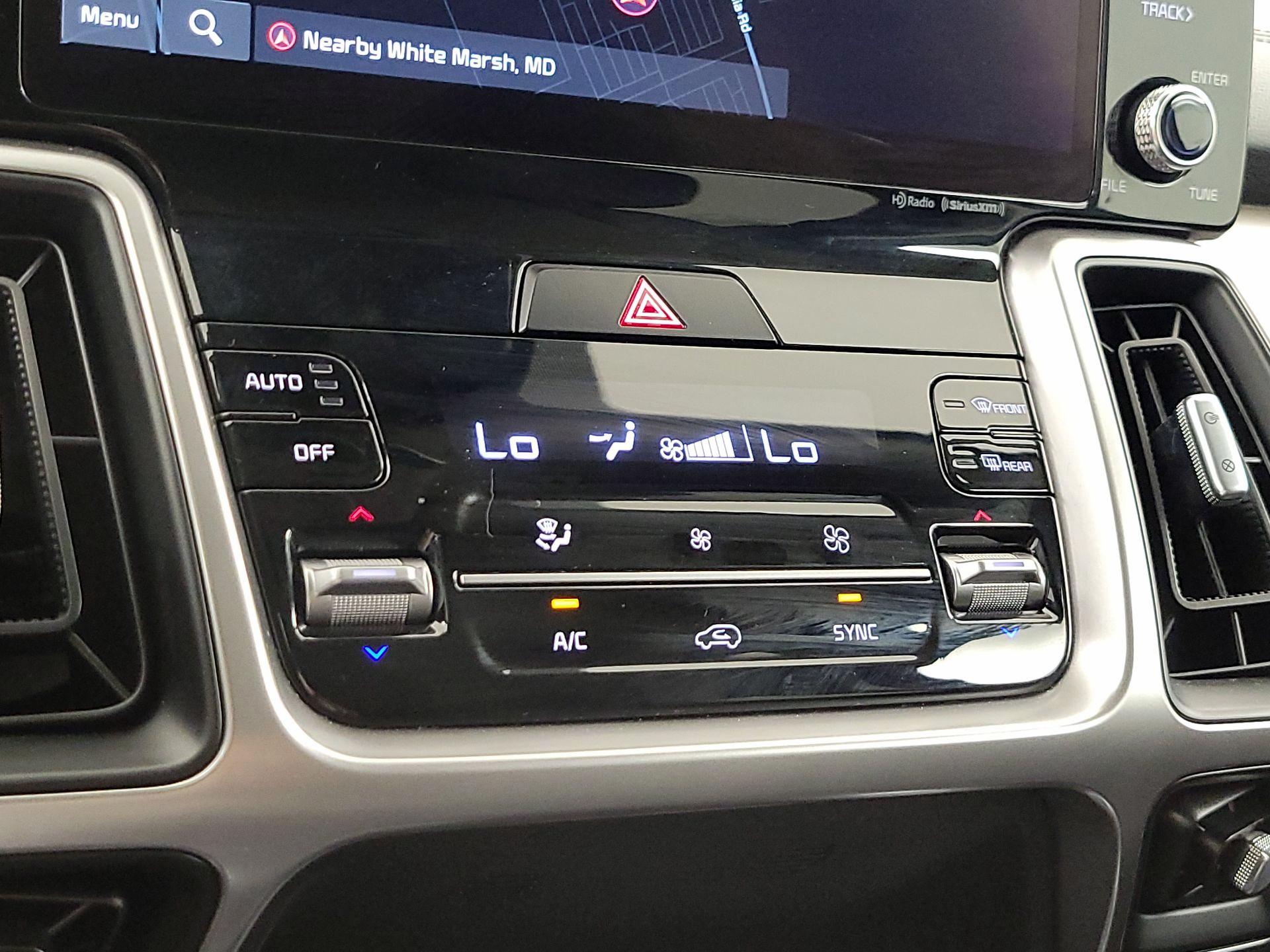 Thumbnail: 2022 Kia Sorento - 17