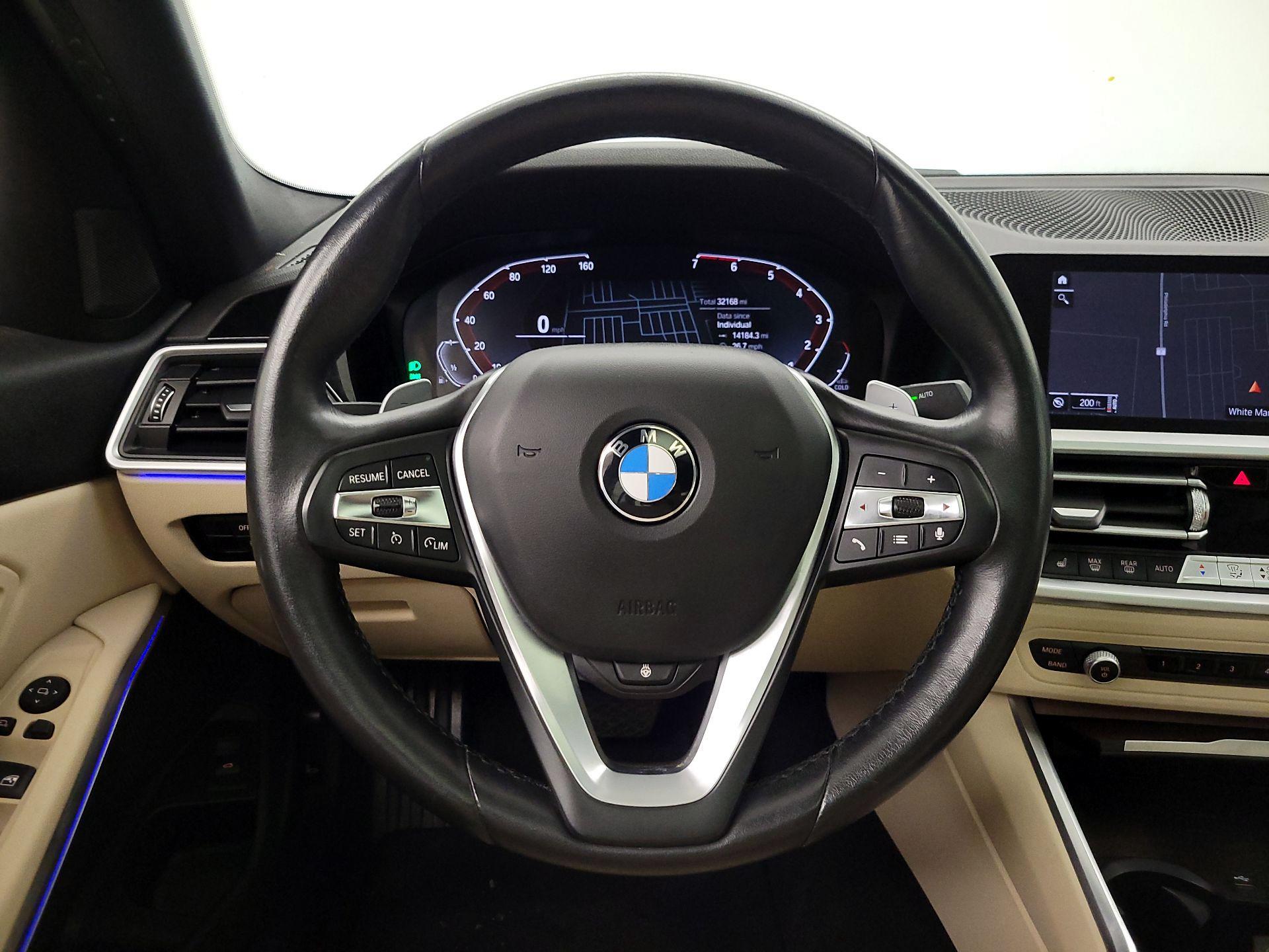 Thumbnail: 2021 BMW 3 Series - 10