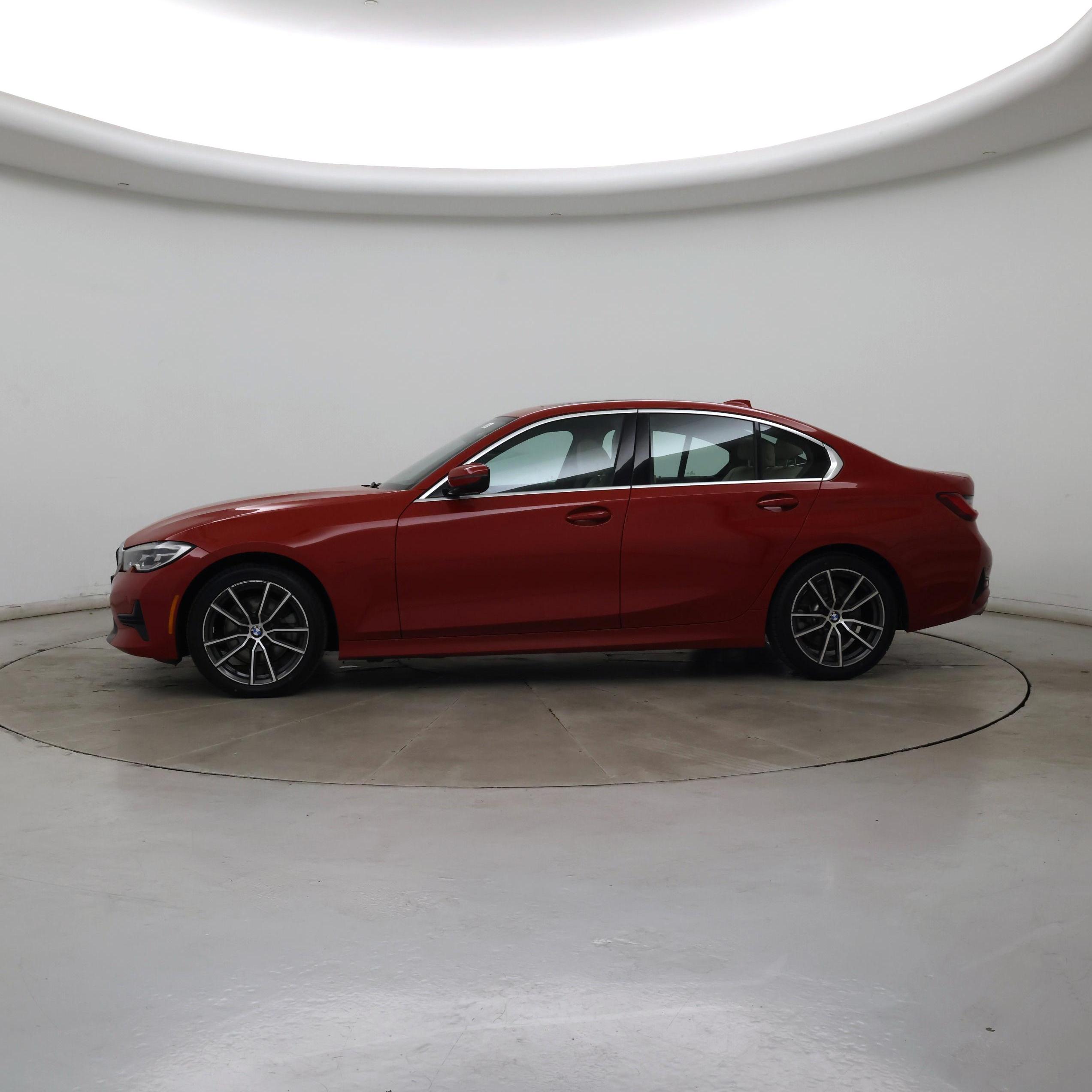 Thumbnail: 2021 BMW 3 Series - 3