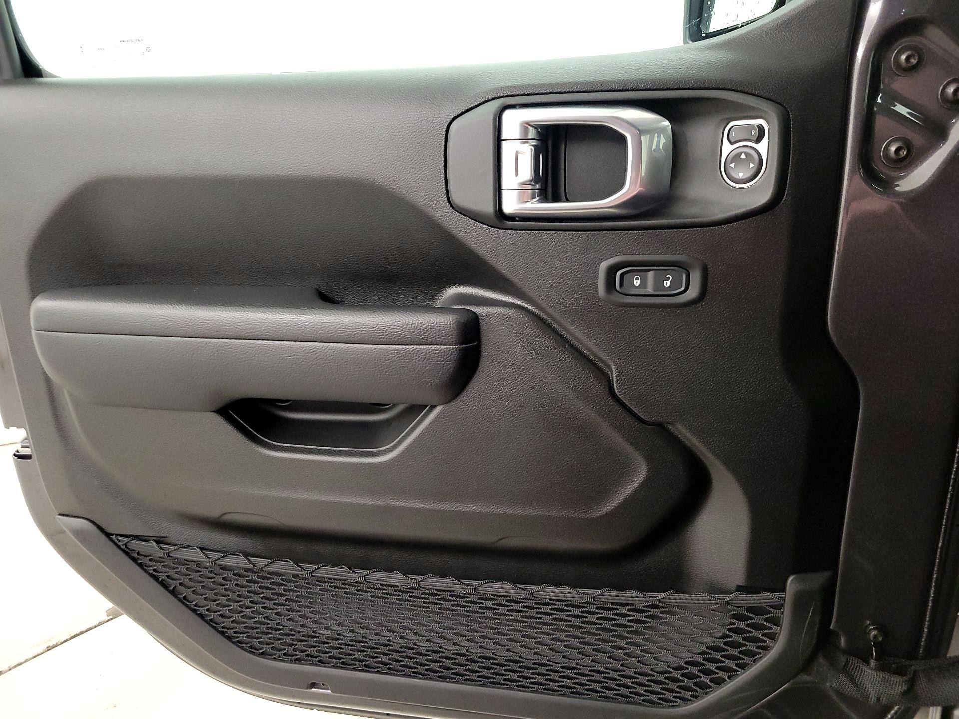 Thumbnail: 2024 Jeep Wrangler - 12