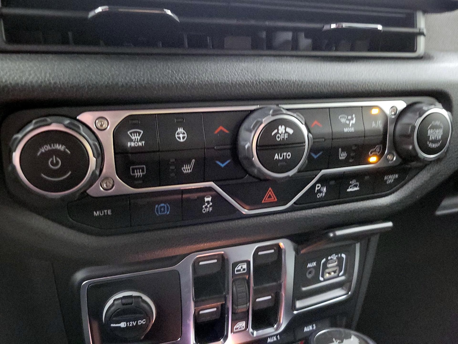 2024 Jeep Wrangler 4xe Willys 4XE - Photo 17
