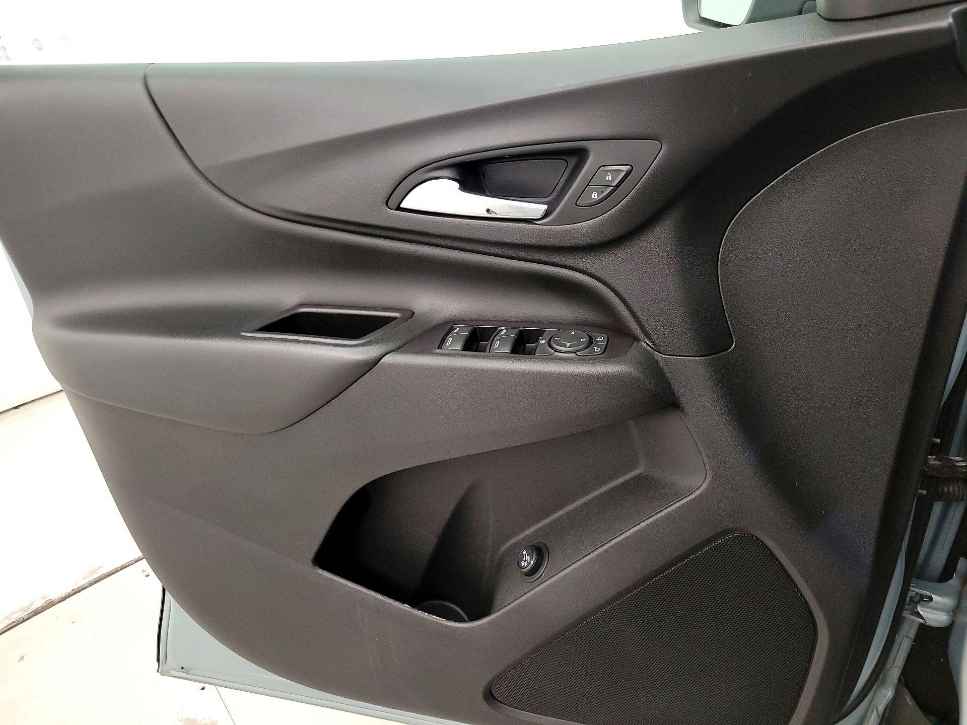 Thumbnail: 2022 Chevrolet Equinox - 12