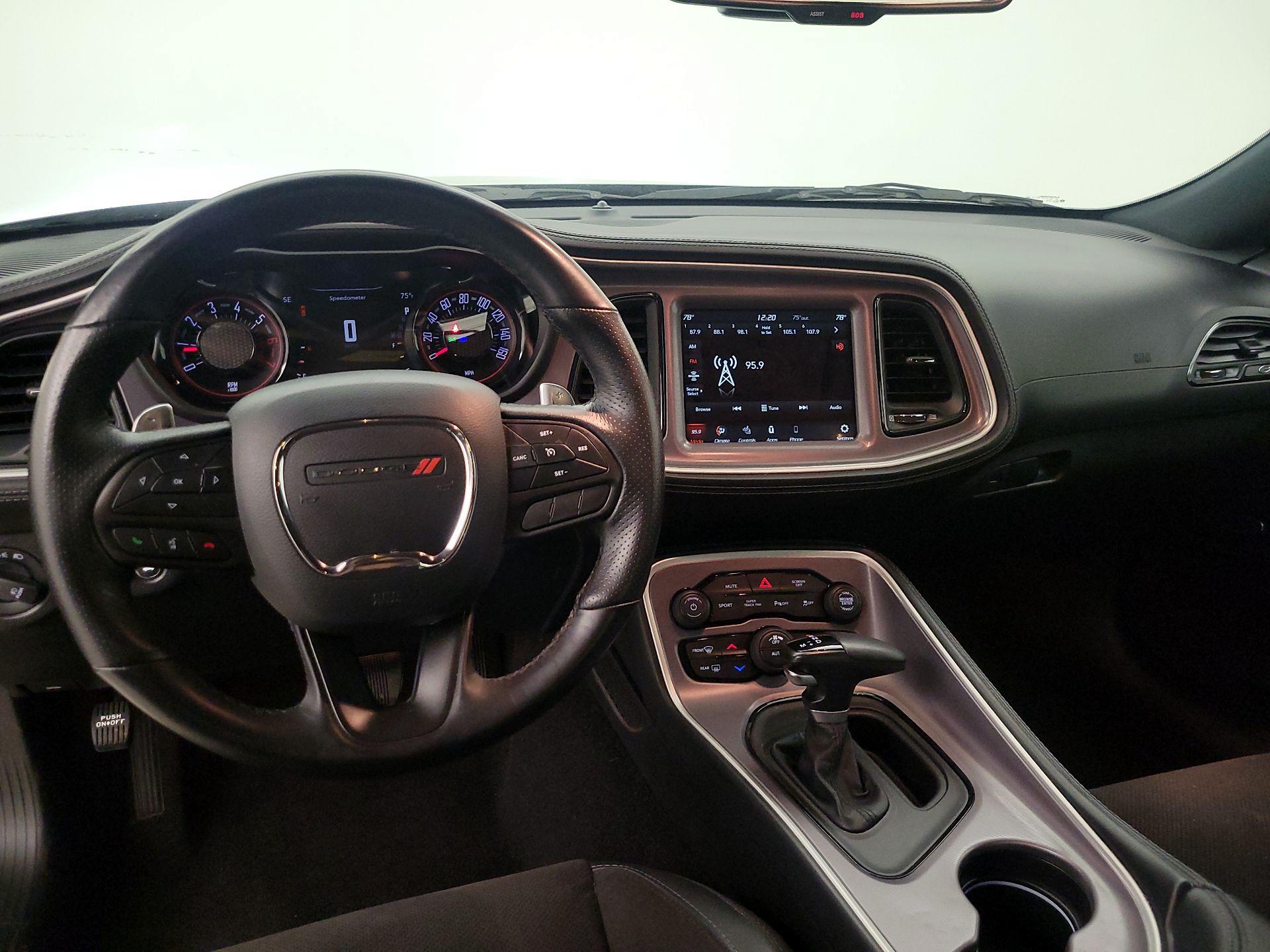 Thumbnail: 2022 Dodge Challenger - 9