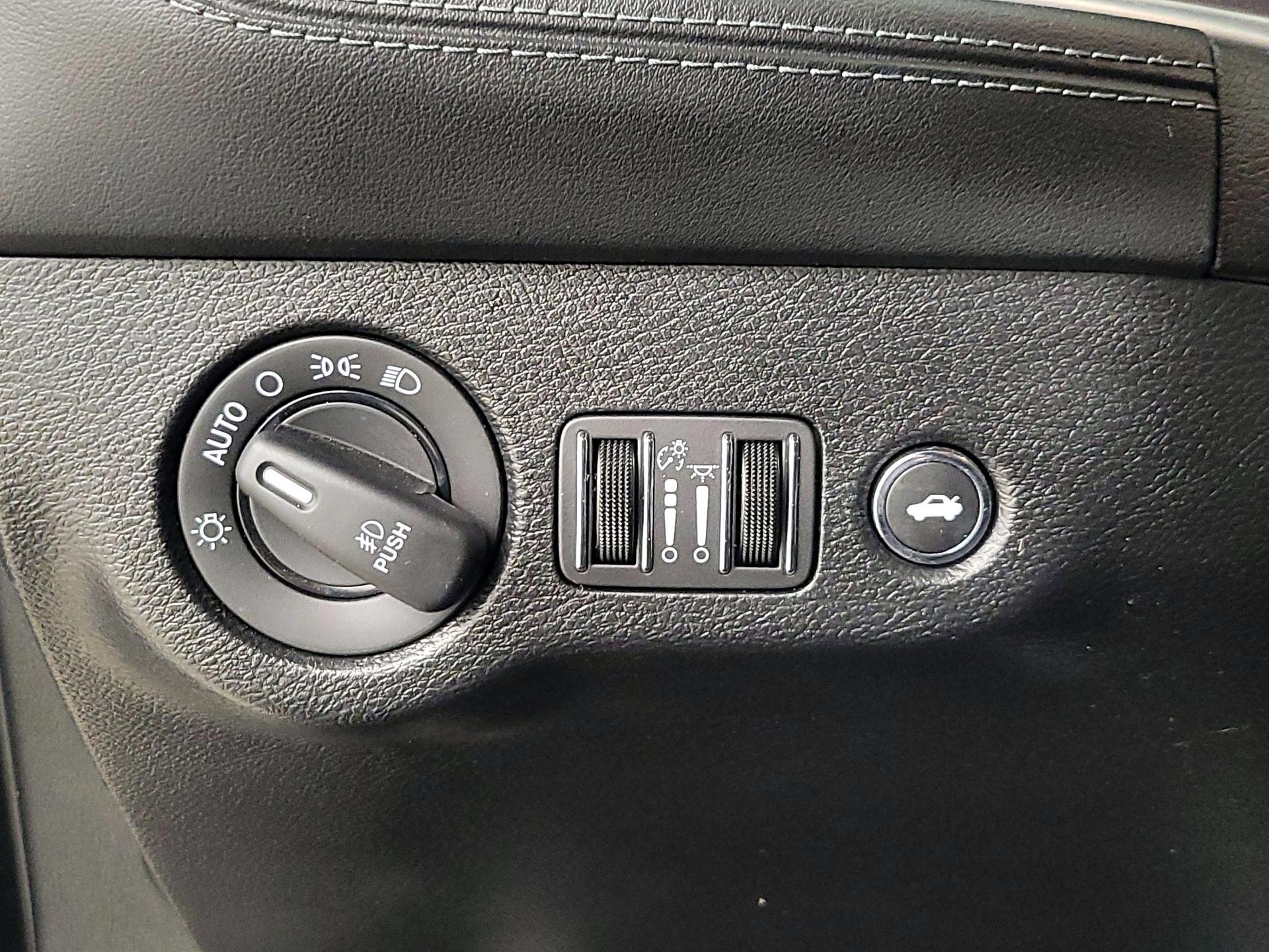 Thumbnail: 2022 Dodge Challenger - 13