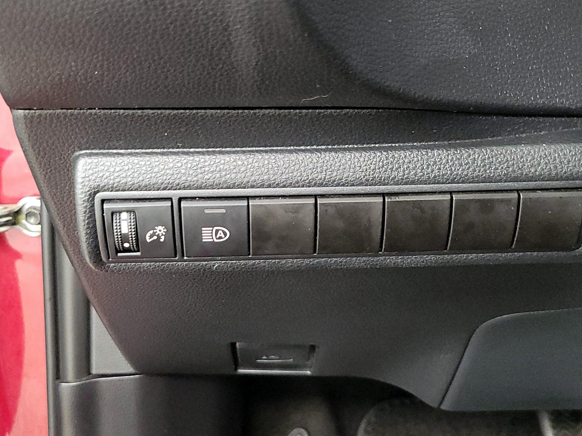 Thumbnail: 2023 Toyota Corolla - 13