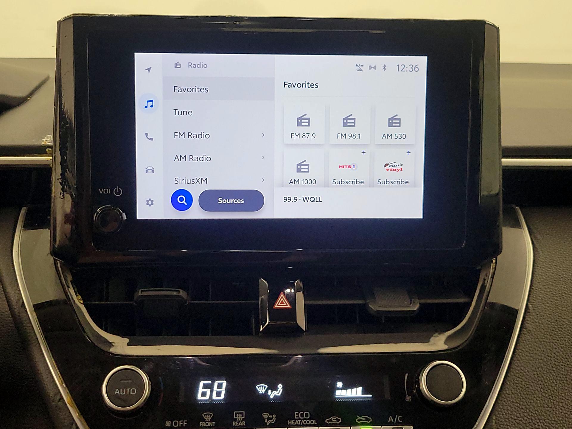 Thumbnail: 2023 Toyota Corolla - 15