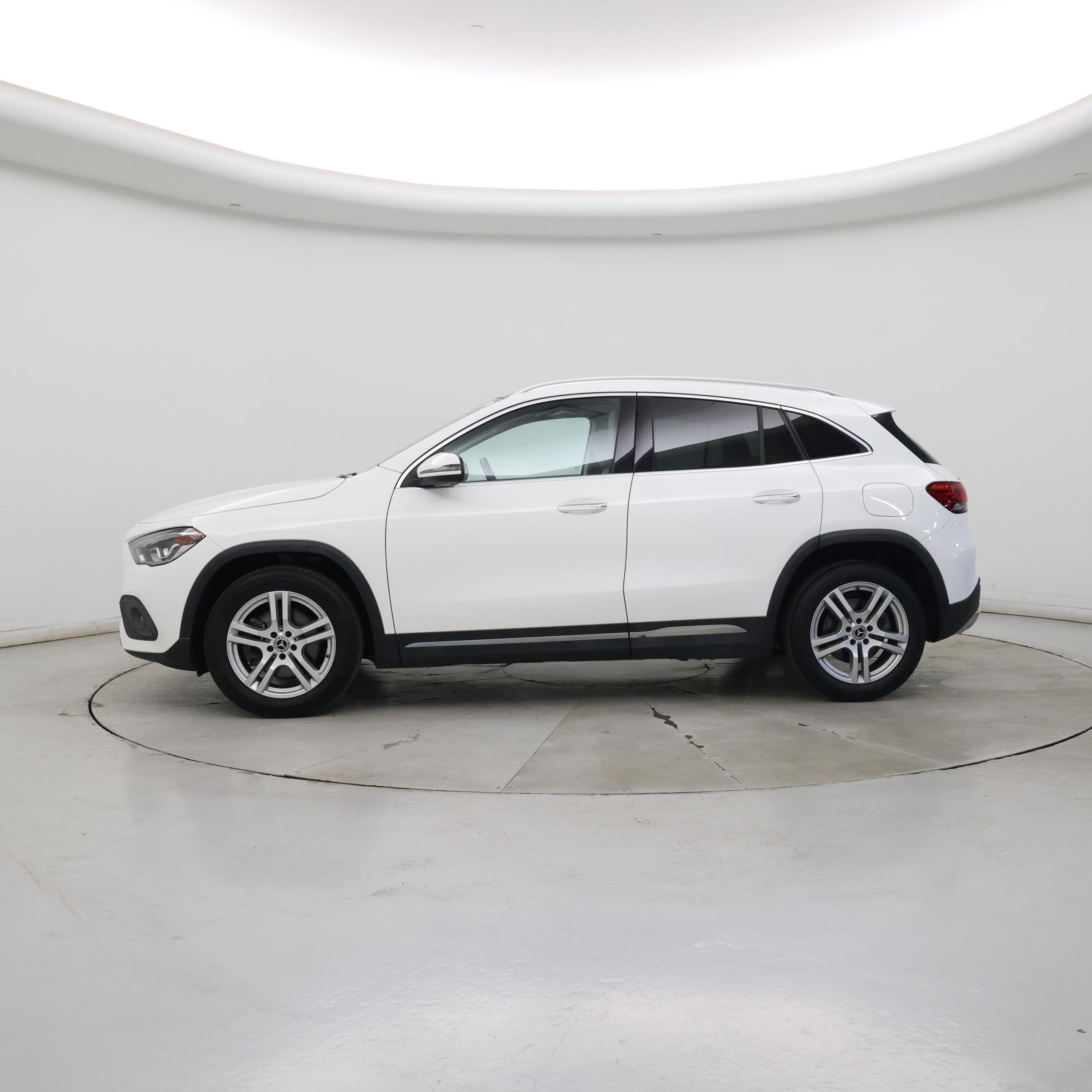 Thumbnail: 2021 Mercedes-Benz GLA - 3