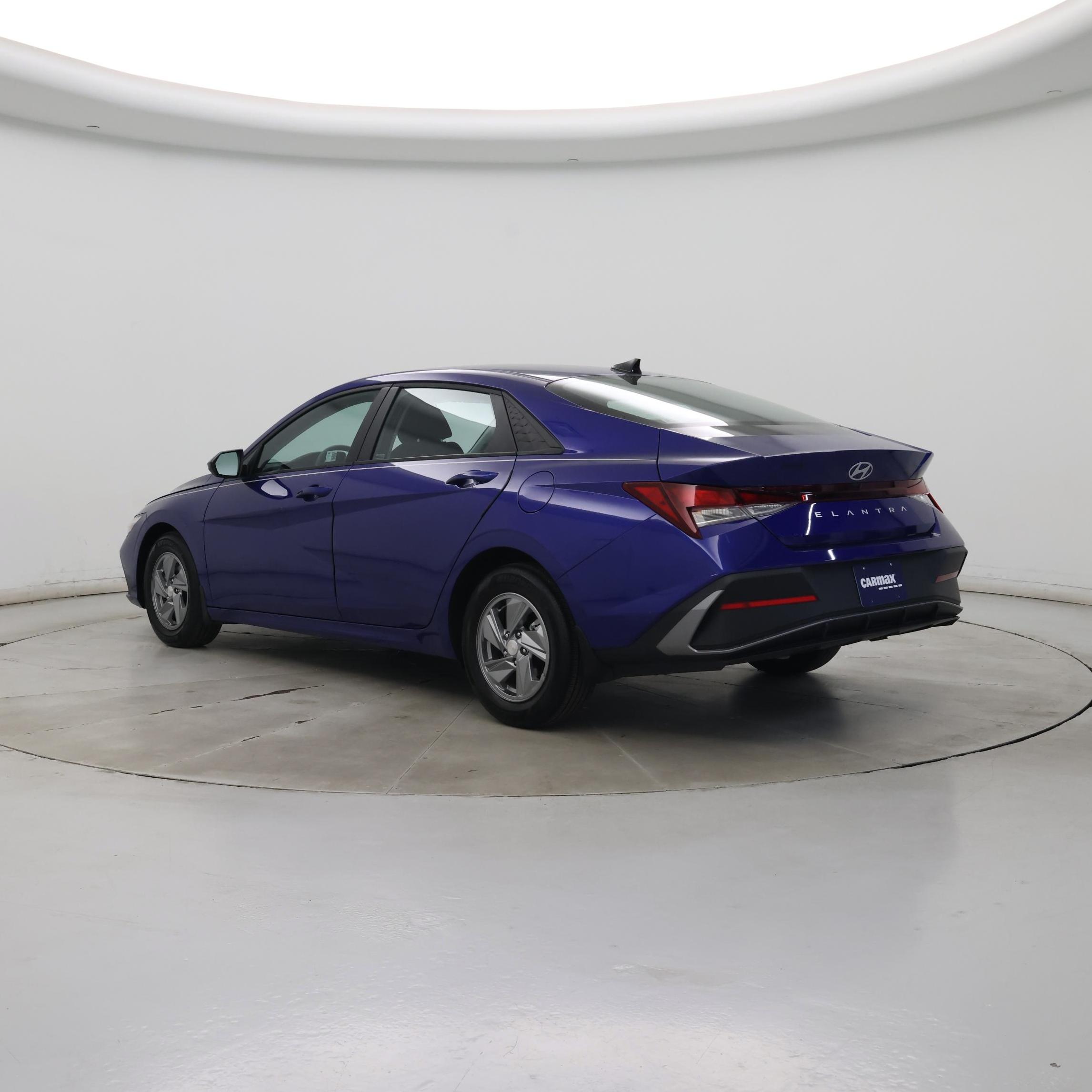 Thumbnail: 2024 Hyundai Elantra - 2