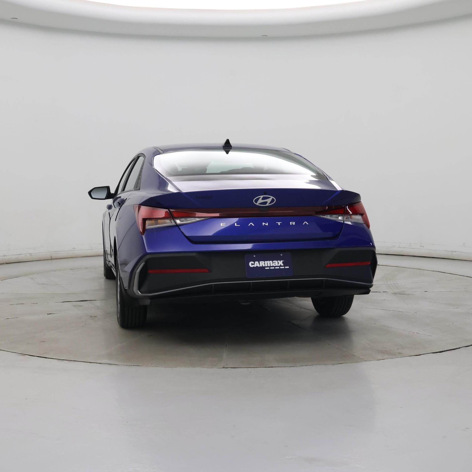 Thumbnail: 2024 Hyundai Elantra - 6