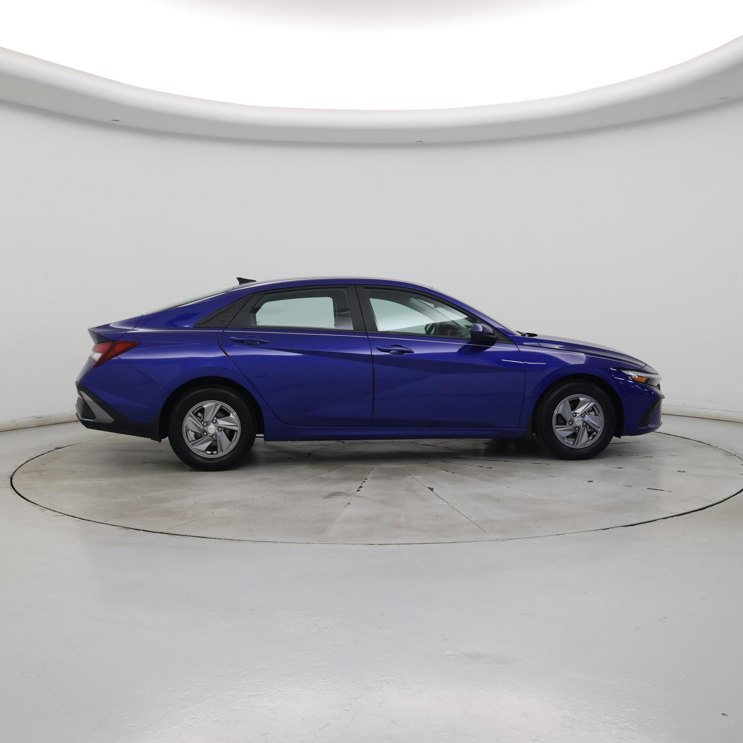 Thumbnail: 2024 Hyundai Elantra - 7