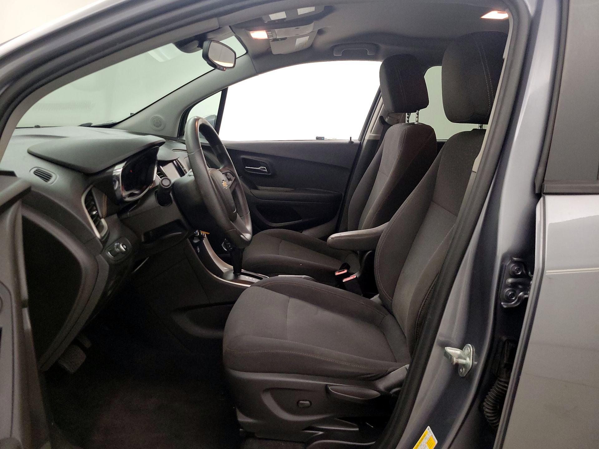 Thumbnail: 2020 Chevrolet Trax - 11
