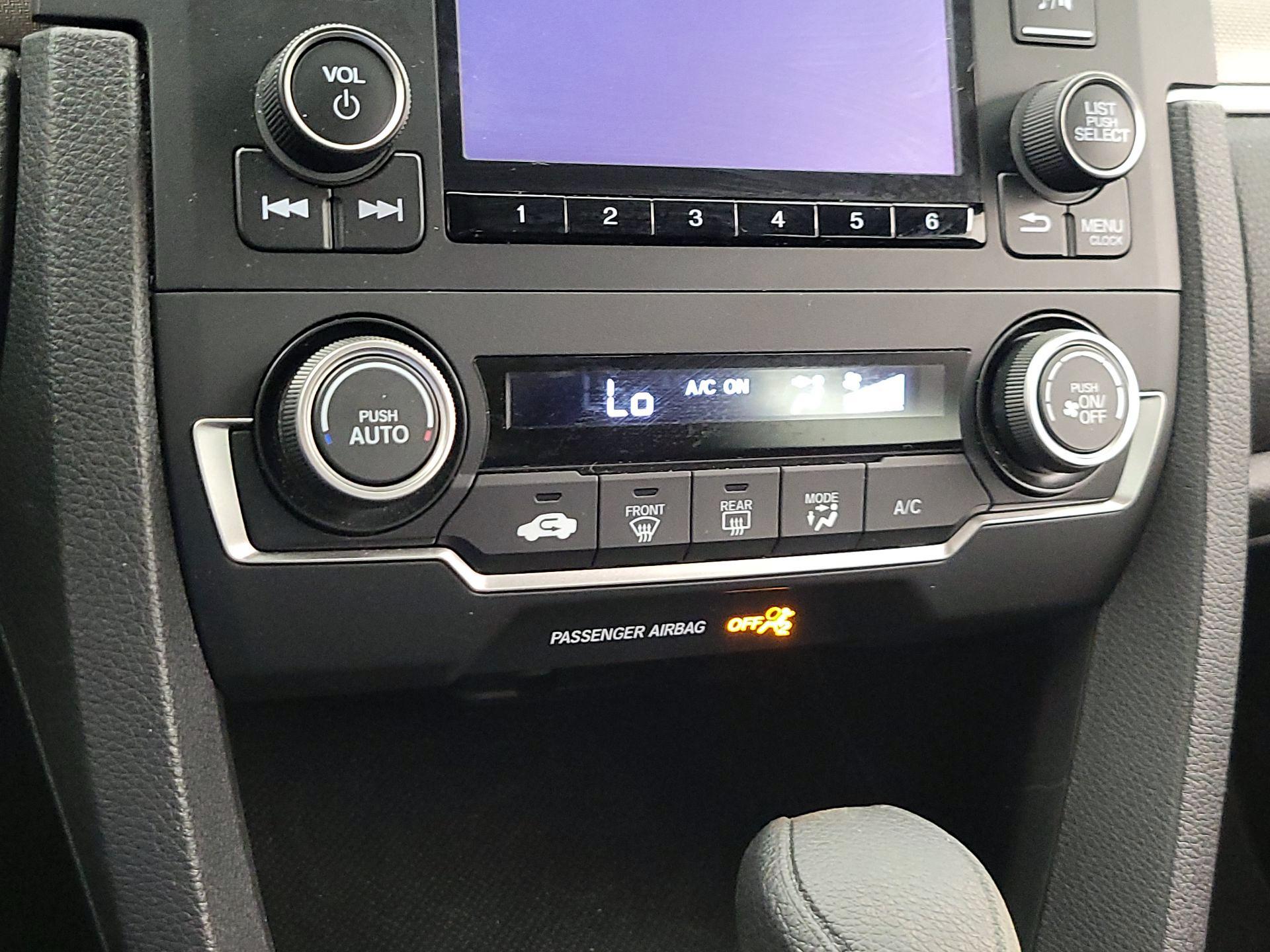 Thumbnail: 2019 Honda Civic - 16