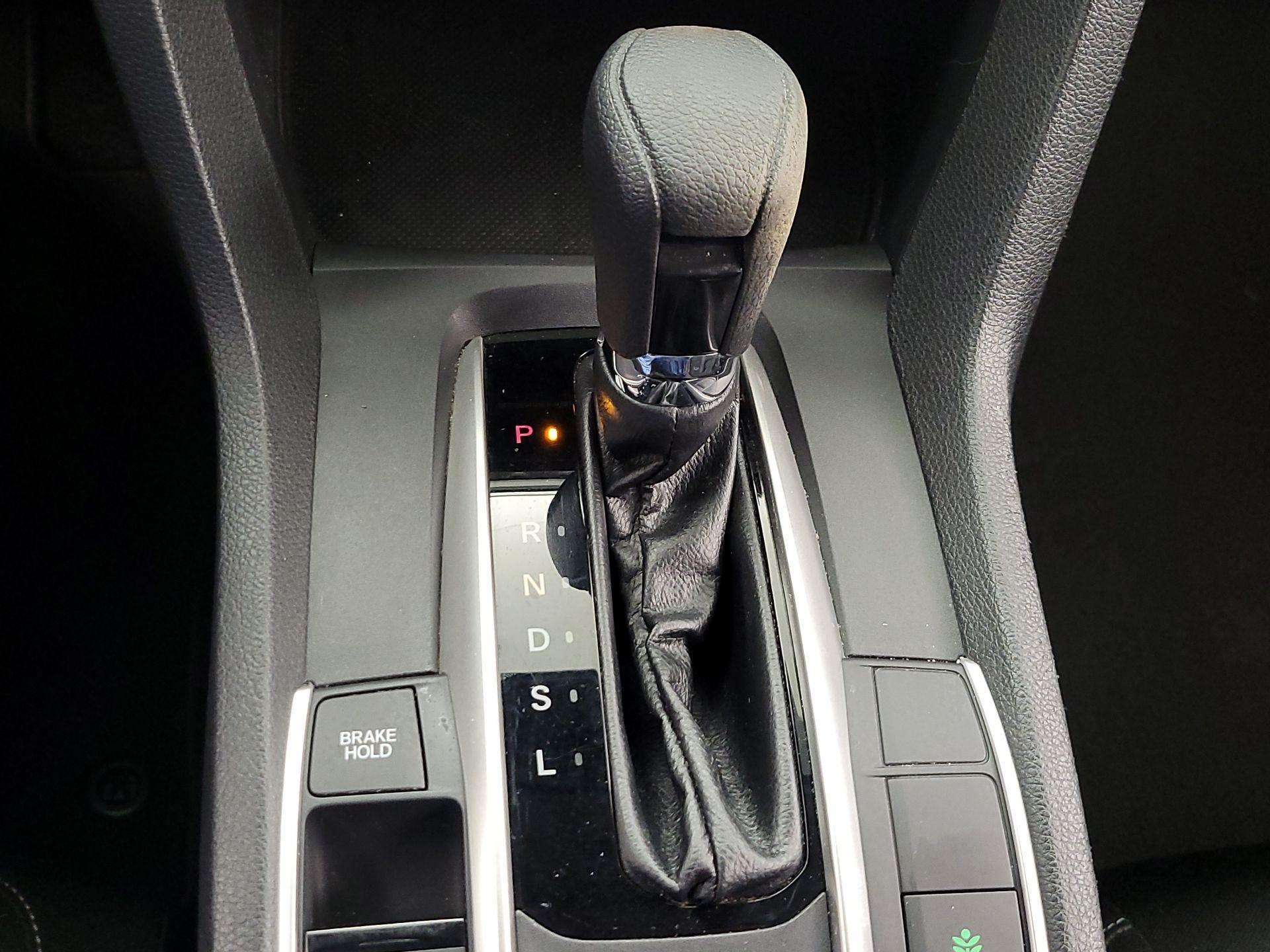 Thumbnail: 2019 Honda Civic - 17