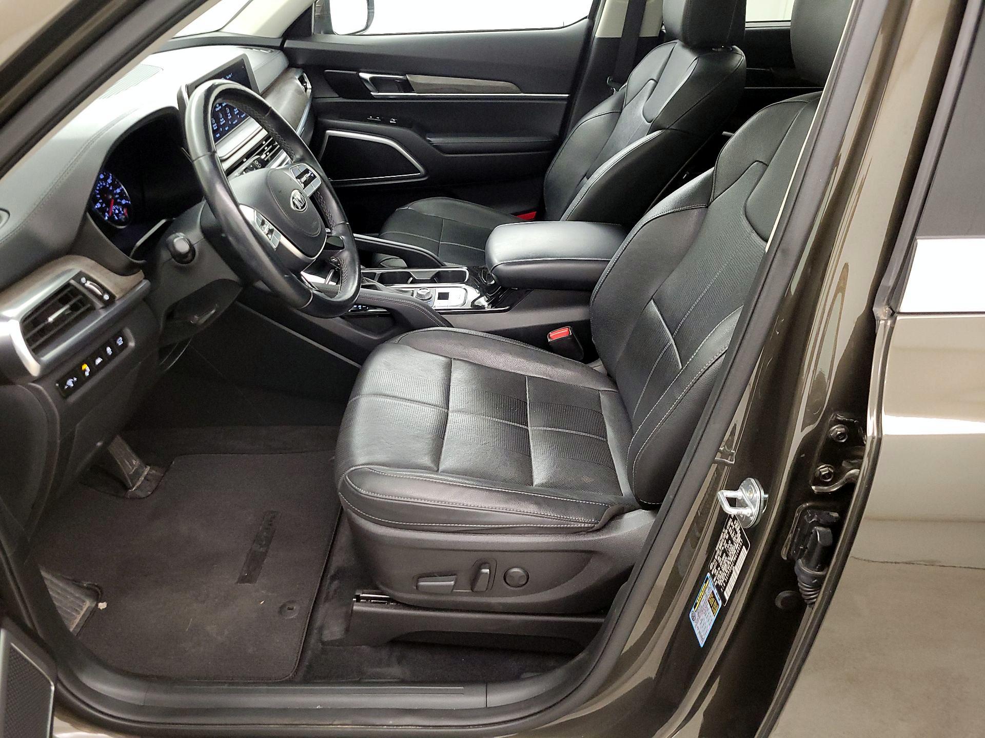 Thumbnail: 2021 Kia Telluride - 11