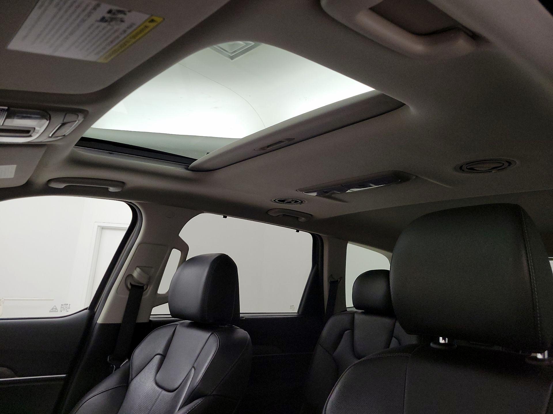 Thumbnail: 2021 Kia Telluride - 19