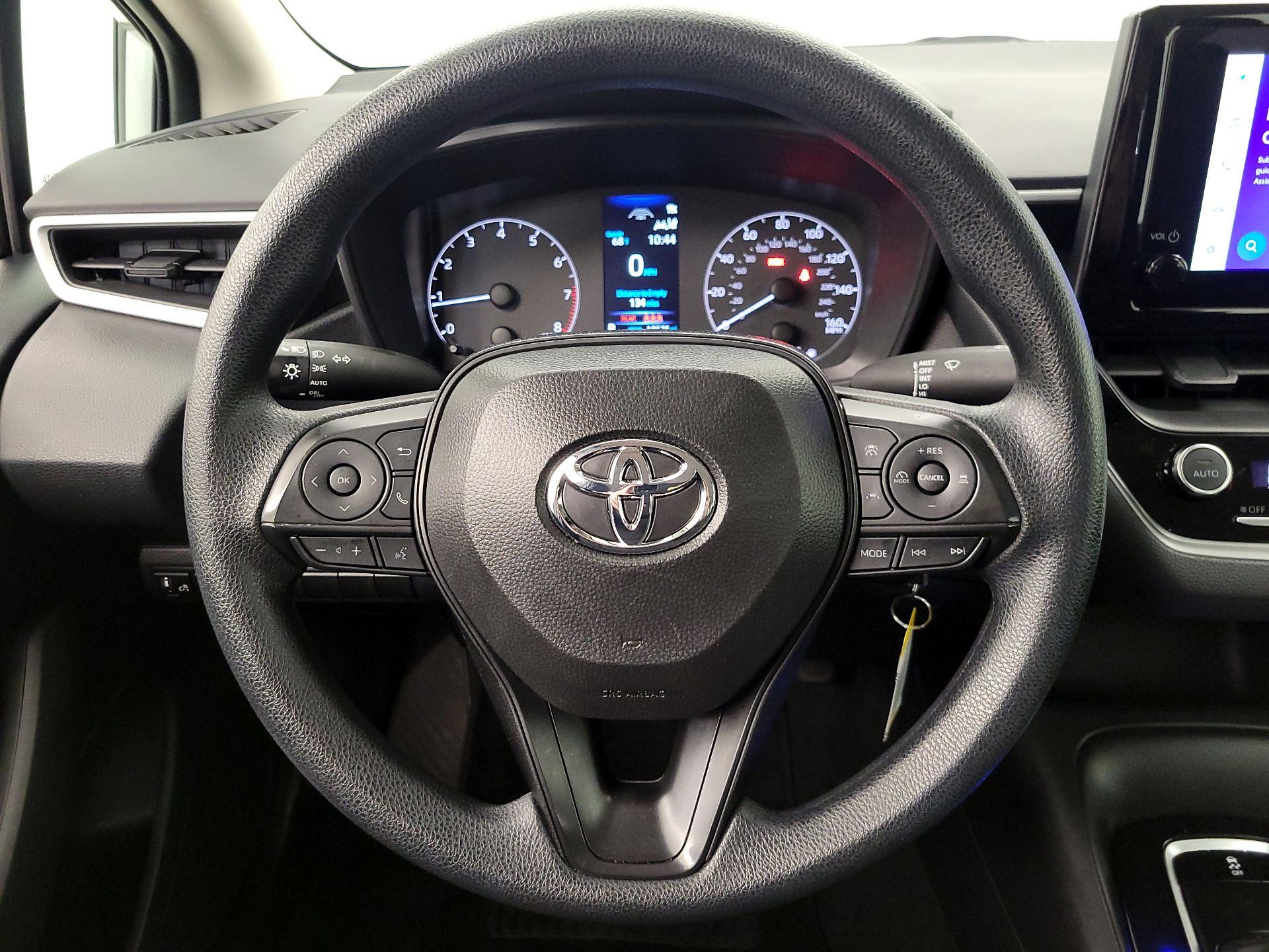 Thumbnail: 2025 Toyota Corolla - 10