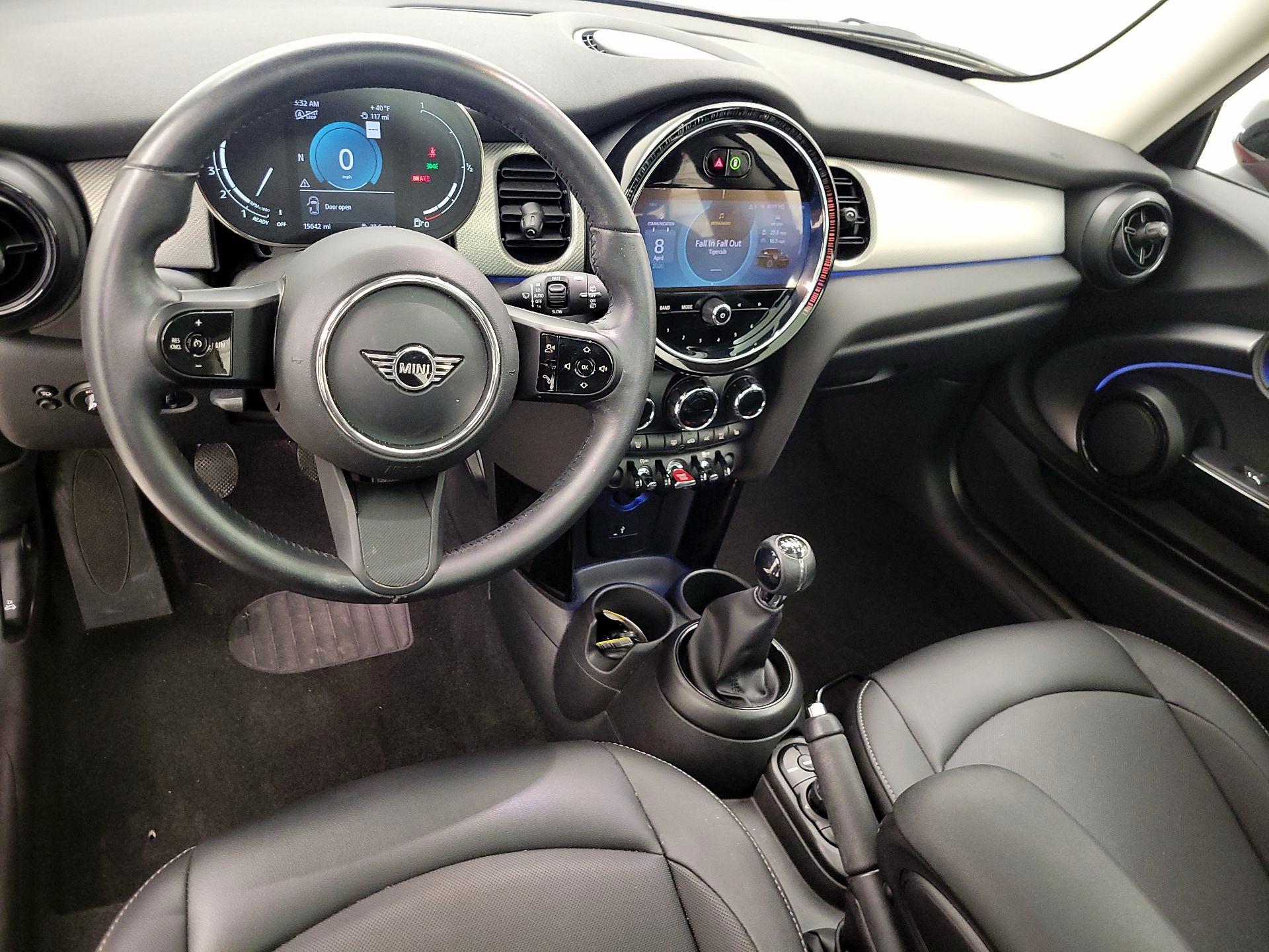 Thumbnail: 2022 MINI Cooper Hardtop - 9
