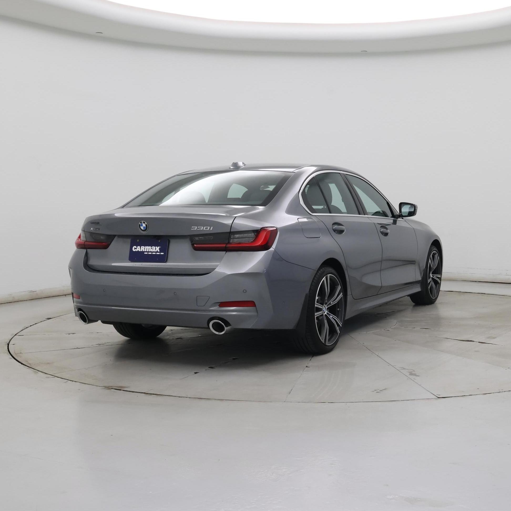 Thumbnail: 2024 BMW 3 Series - 8