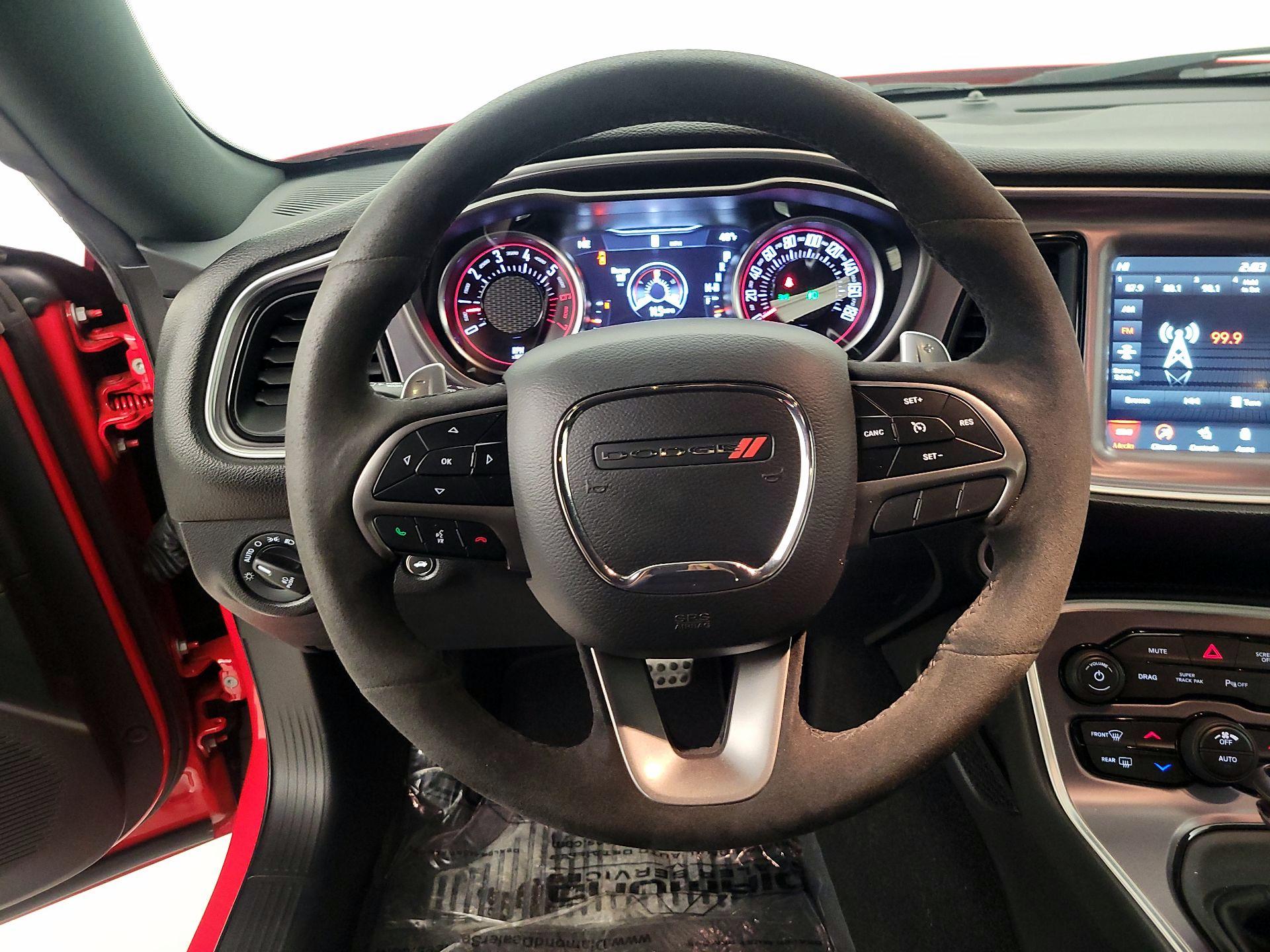 Thumbnail: 2019 Dodge Challenger - 10