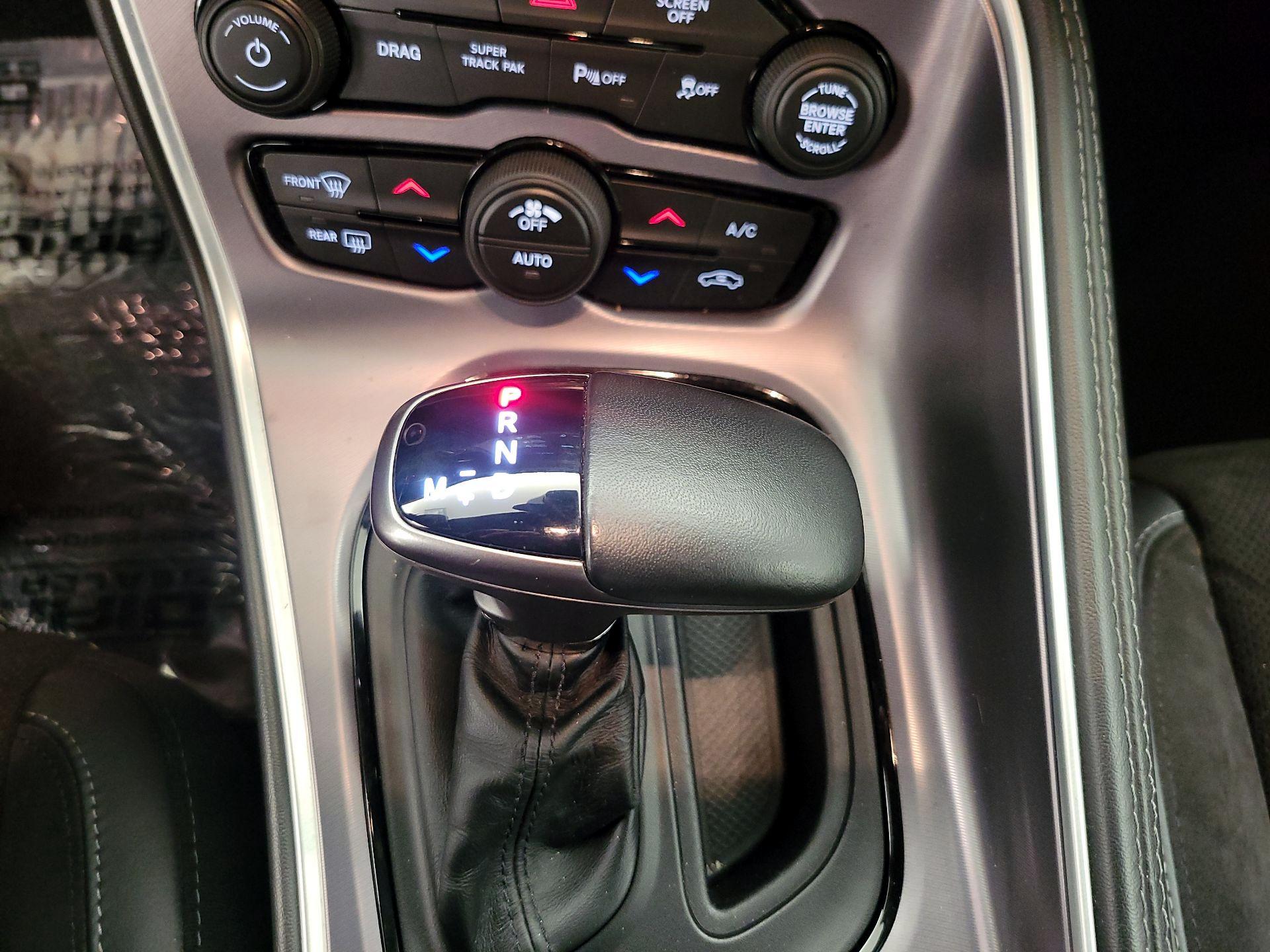 Thumbnail: 2019 Dodge Challenger - 17