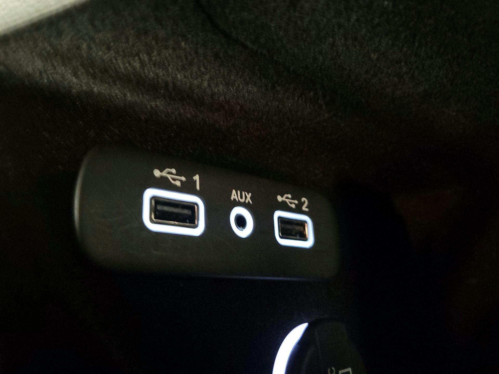 Thumbnail: 2019 Dodge Challenger - 18