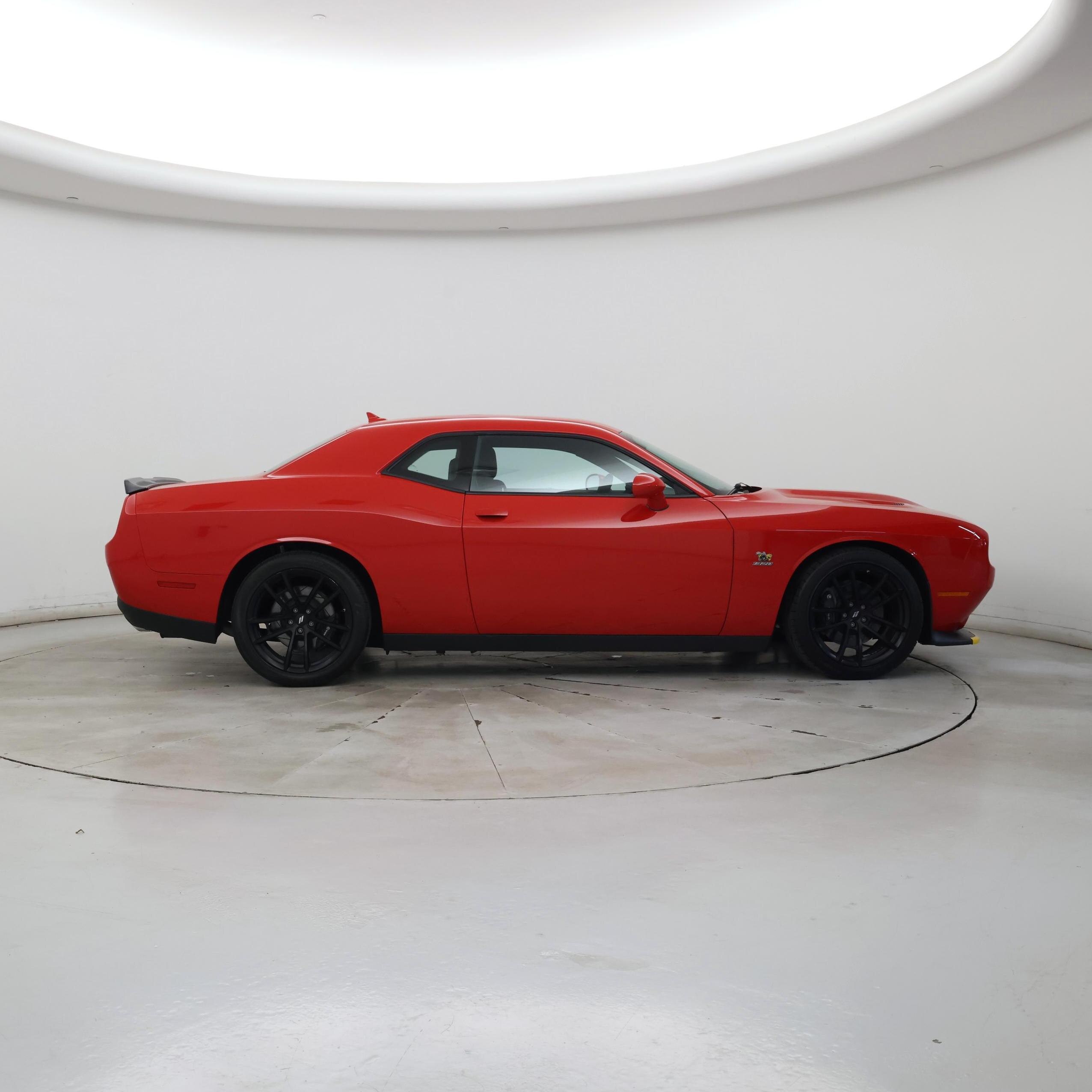 Thumbnail: 2019 Dodge Challenger - 7