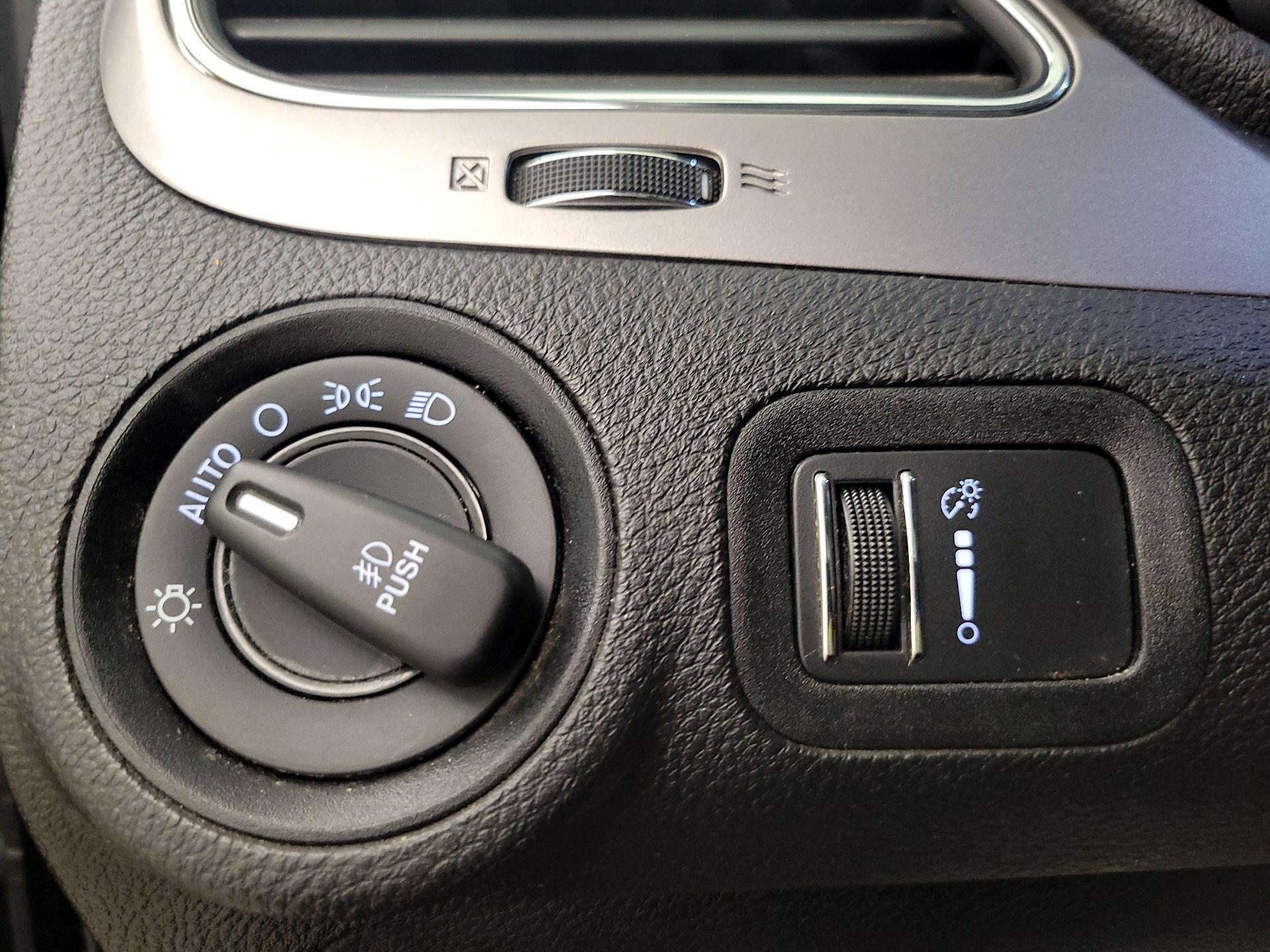 Thumbnail: 2017 Dodge Journey - 13