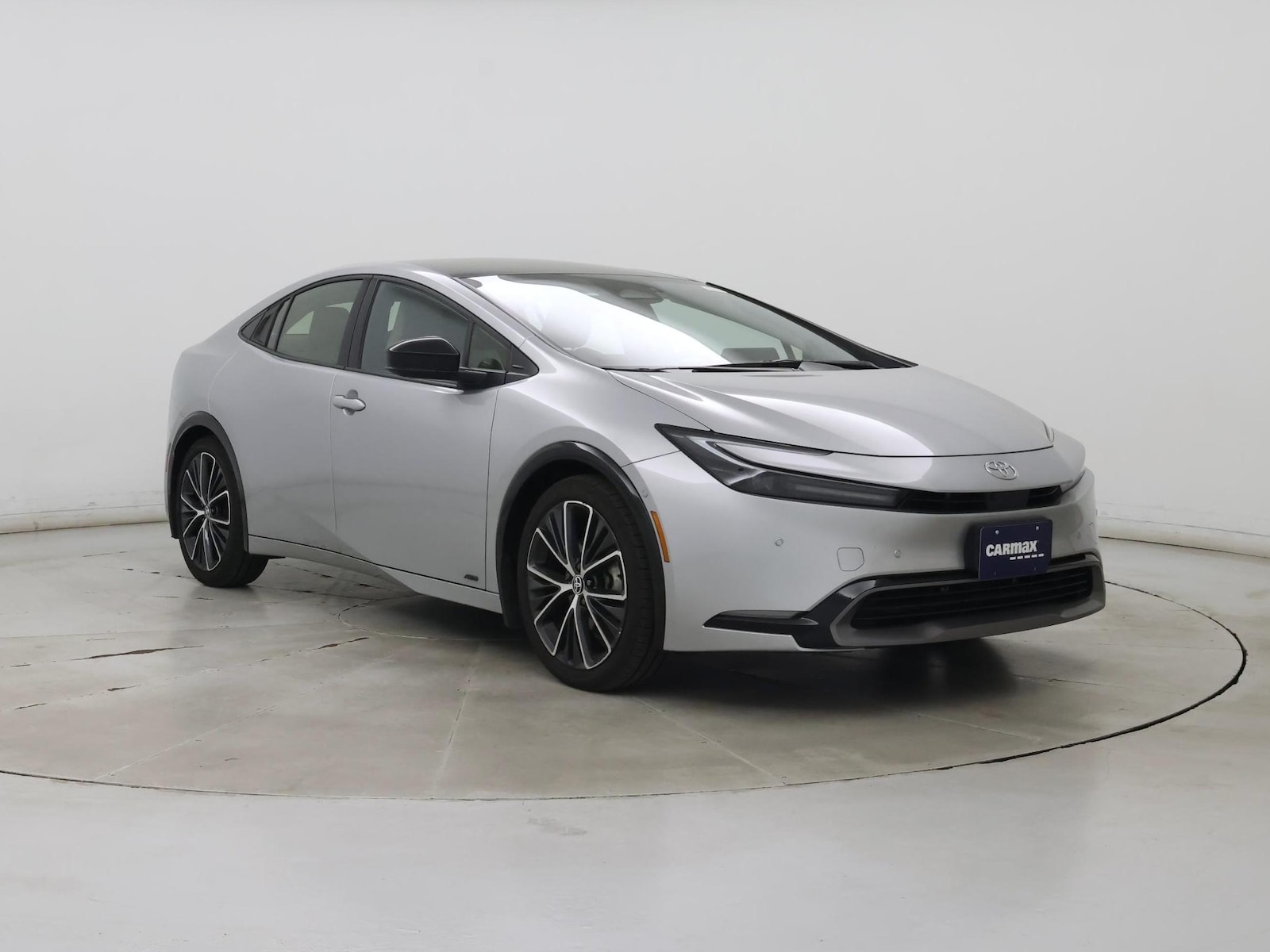 2024 Toyota Prius Limited - Photo 2
