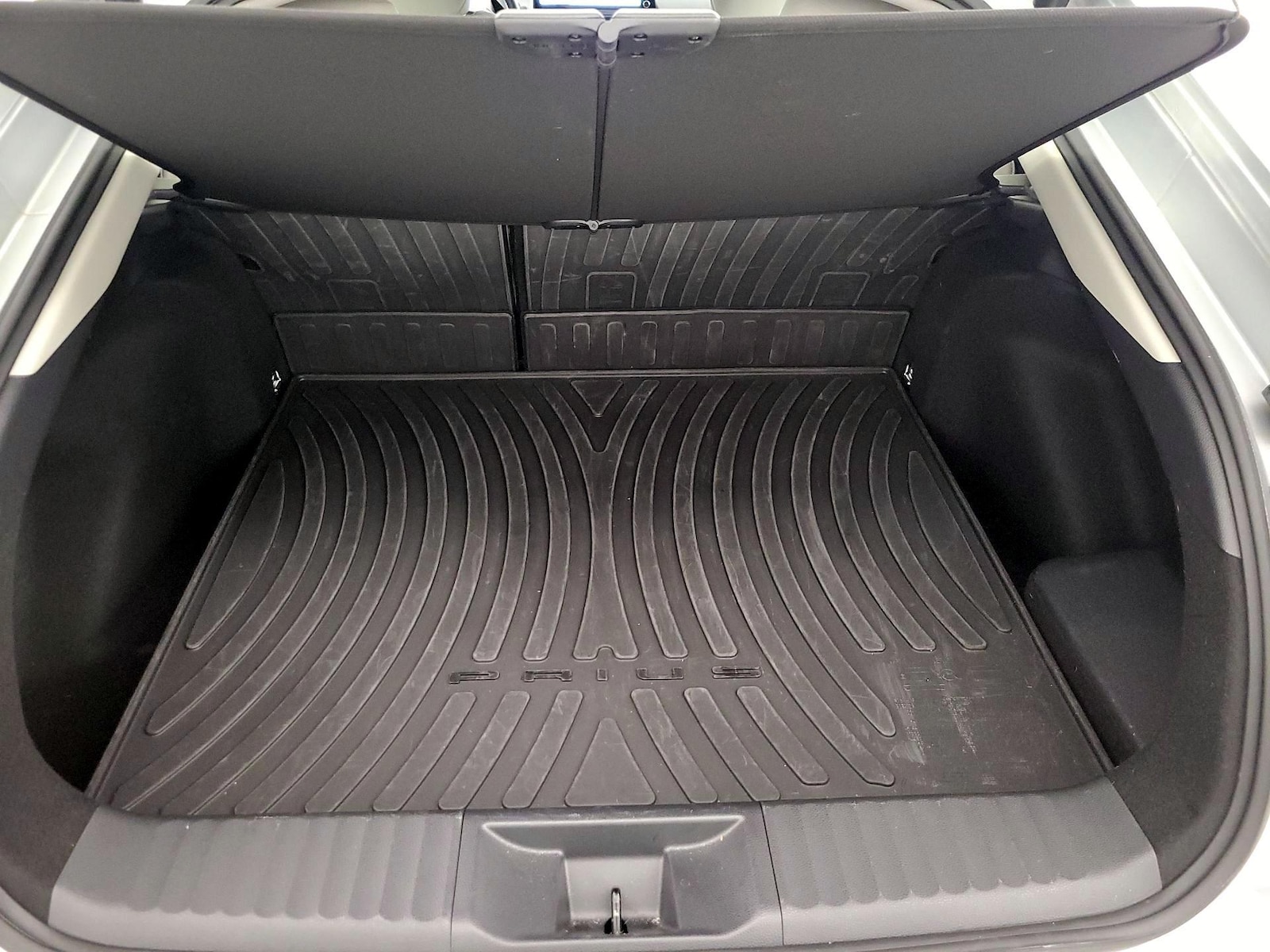 2024 Toyota Prius Limited - Photo 21