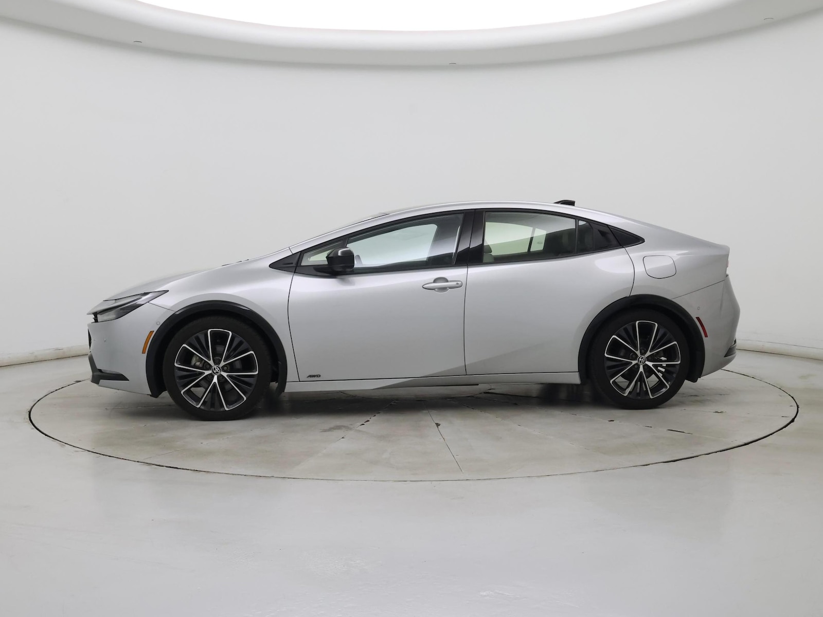 2024 Toyota Prius Limited - Photo 4
