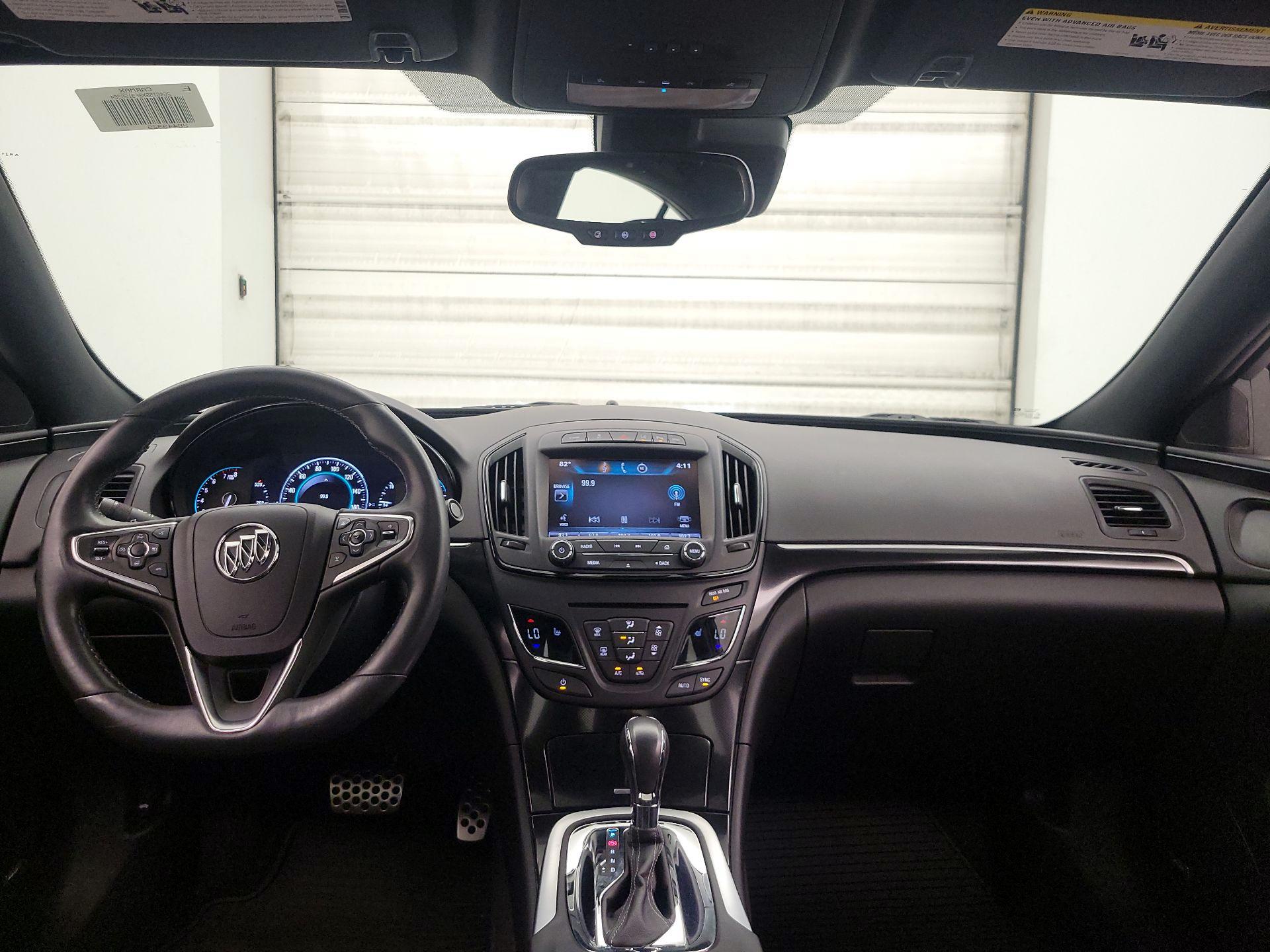 Thumbnail: 2015 Buick Regal - 9