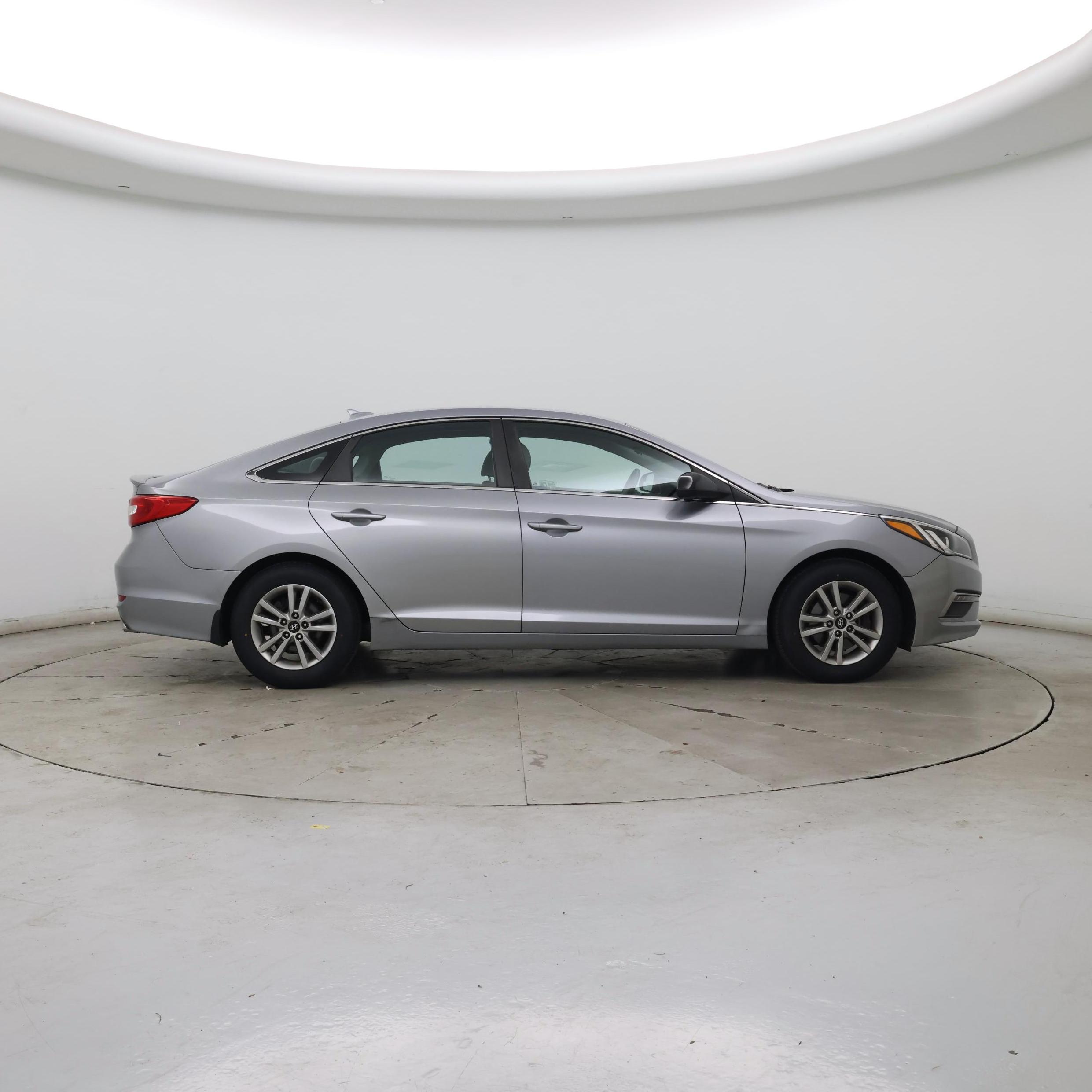Thumbnail: 2015 Hyundai Sonata - 7