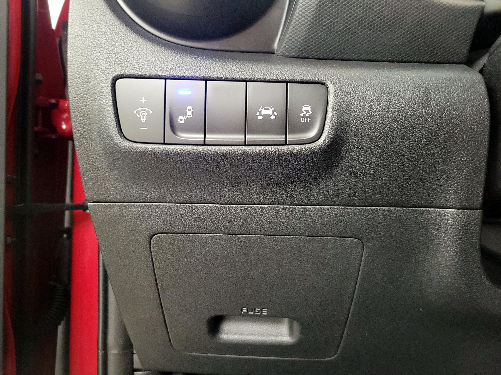 Thumbnail: 2020 Hyundai Kona - 13