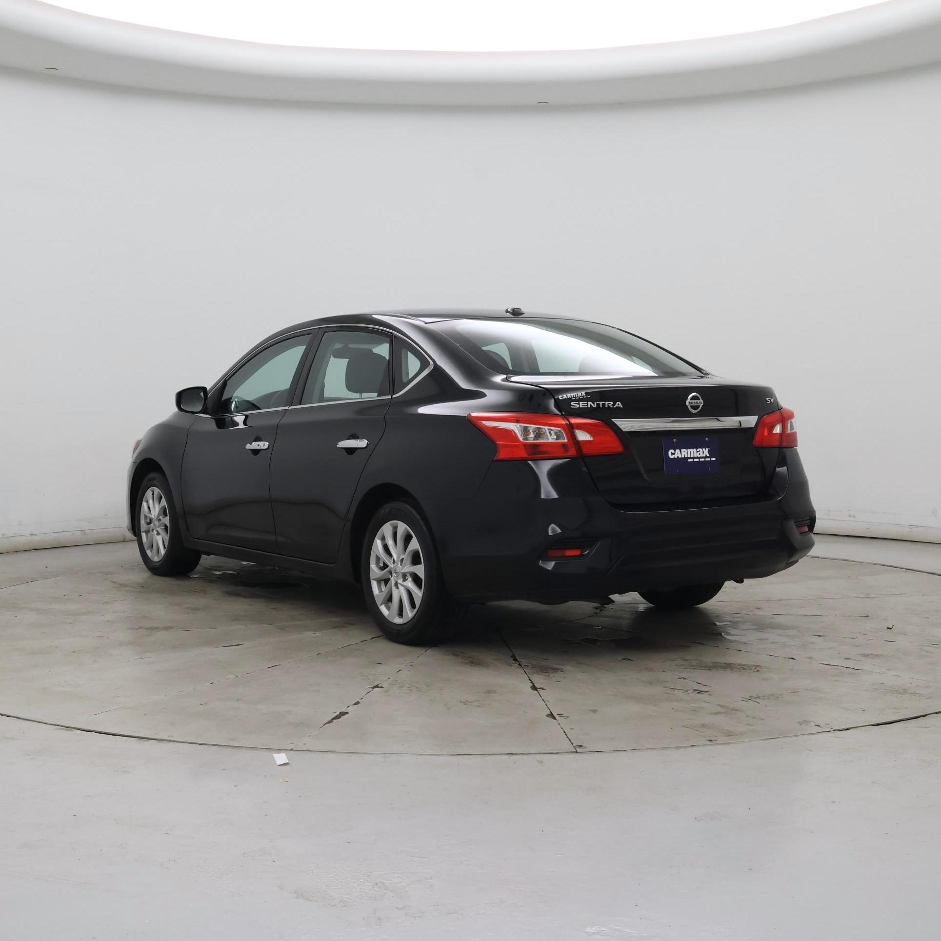 Thumbnail: 2018 Nissan Sentra - 2