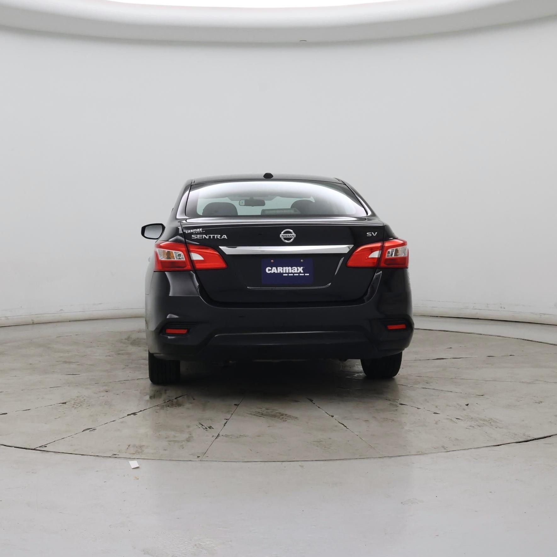 Thumbnail: 2018 Nissan Sentra - 6