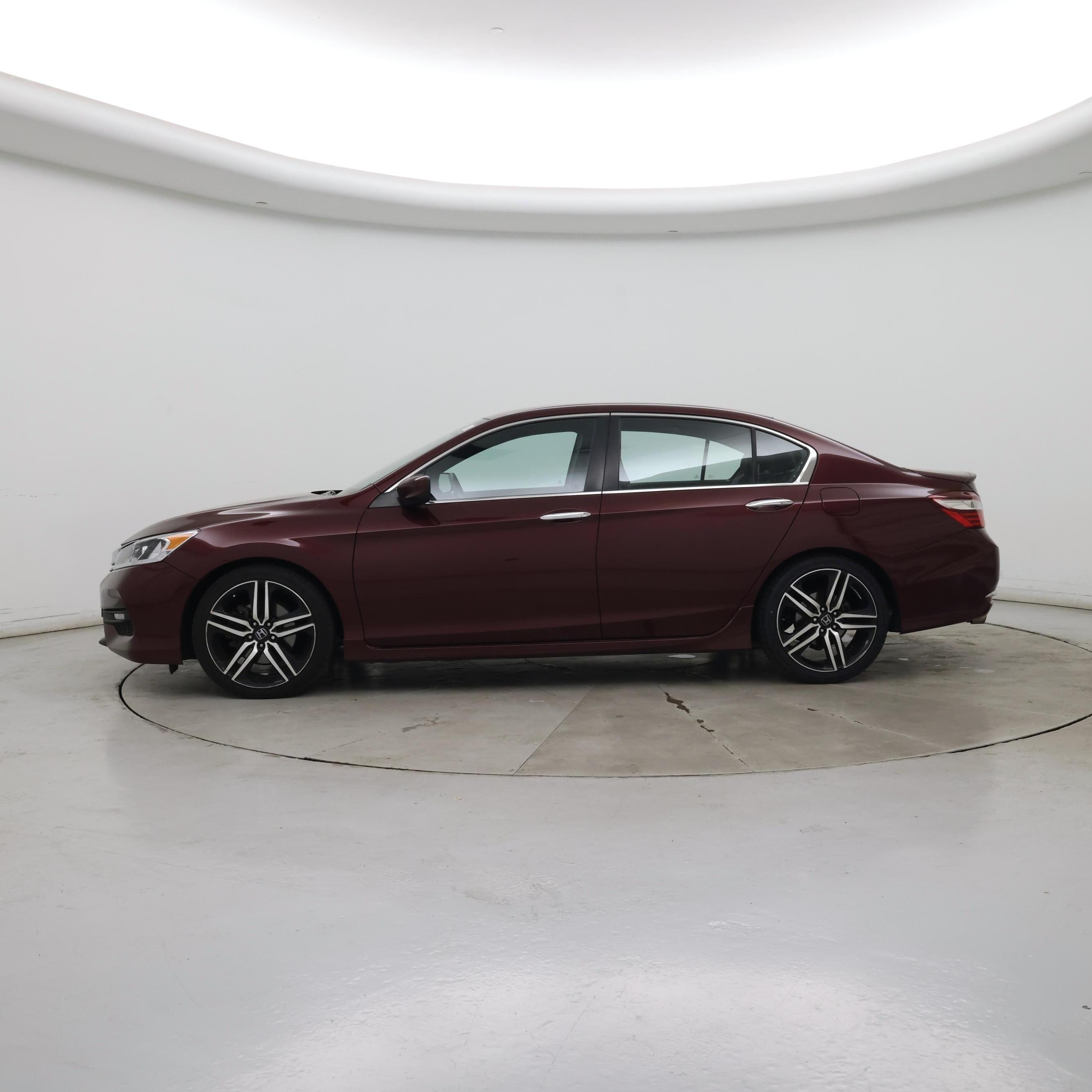 Thumbnail: 2017 Honda Accord - 3